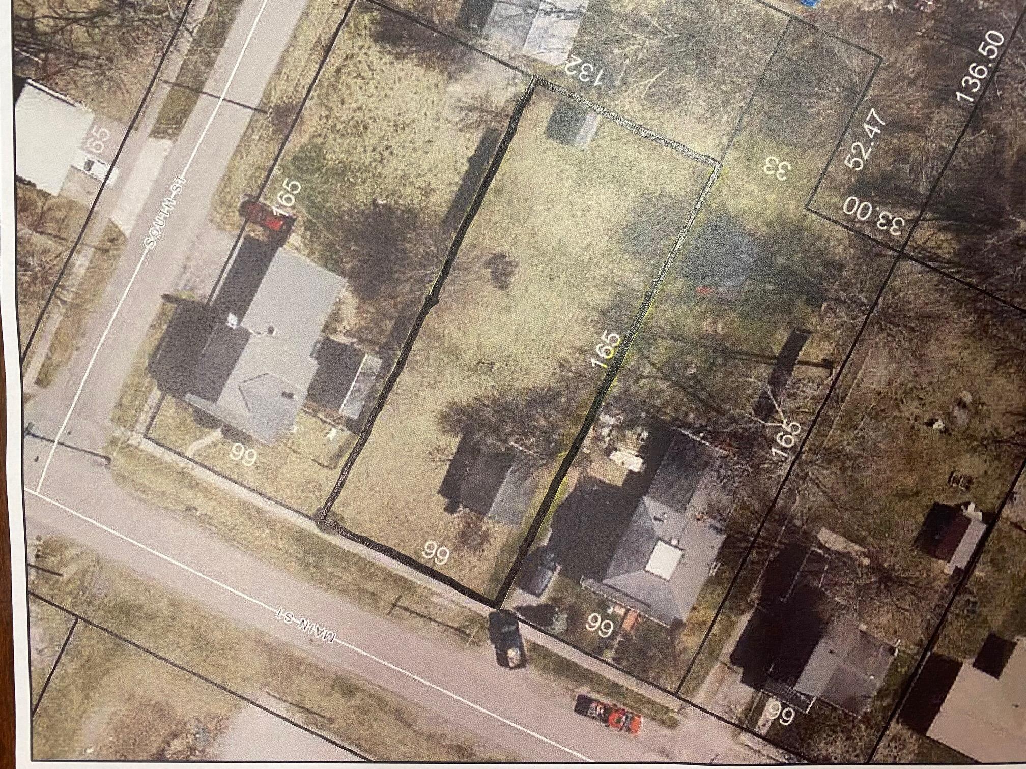 202 S Main Street Property Photo 6