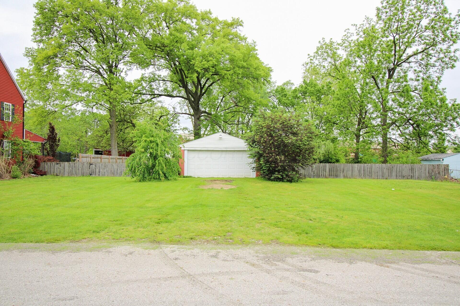 1520 Marsdale Avenue Property Photo