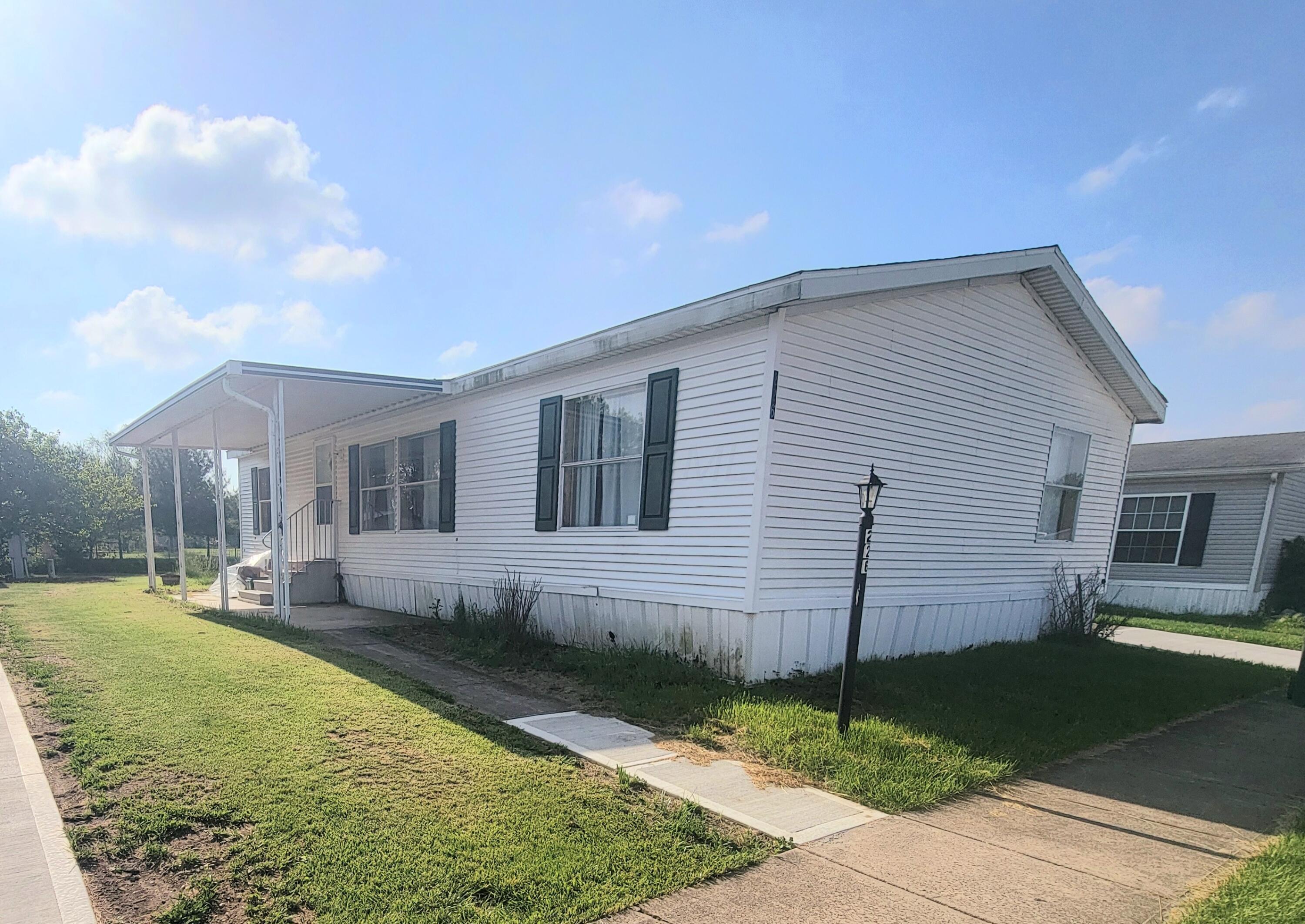 226 Rosie Avenue Property Photo