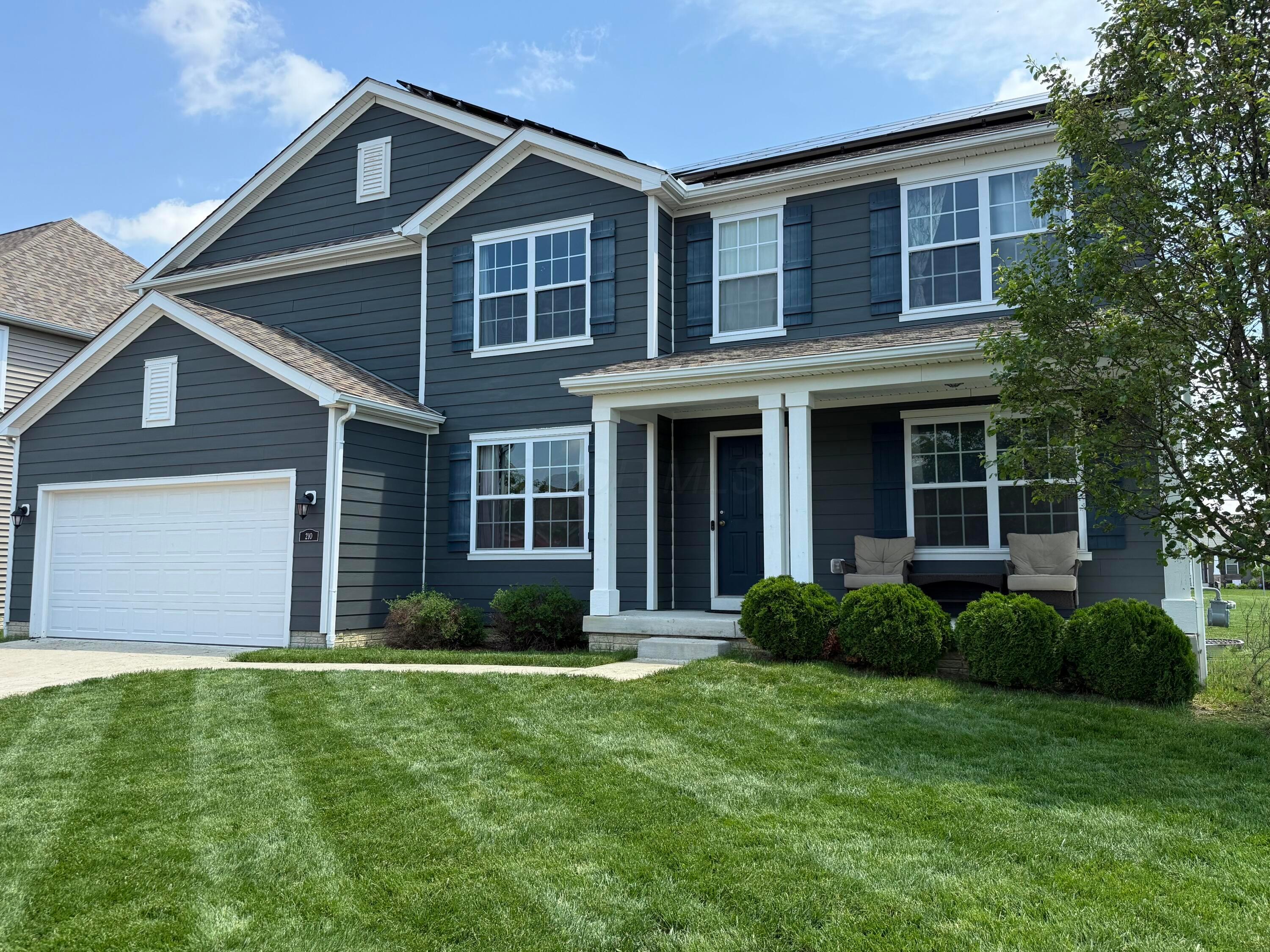 210 Glemsbury Drive Property Photo 1