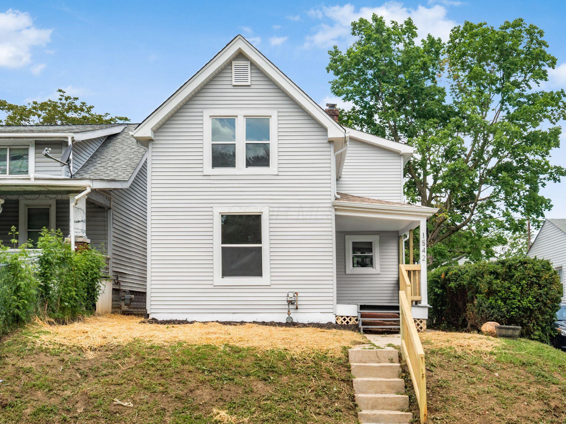 1542 Thomas Avenue Property Photo 1