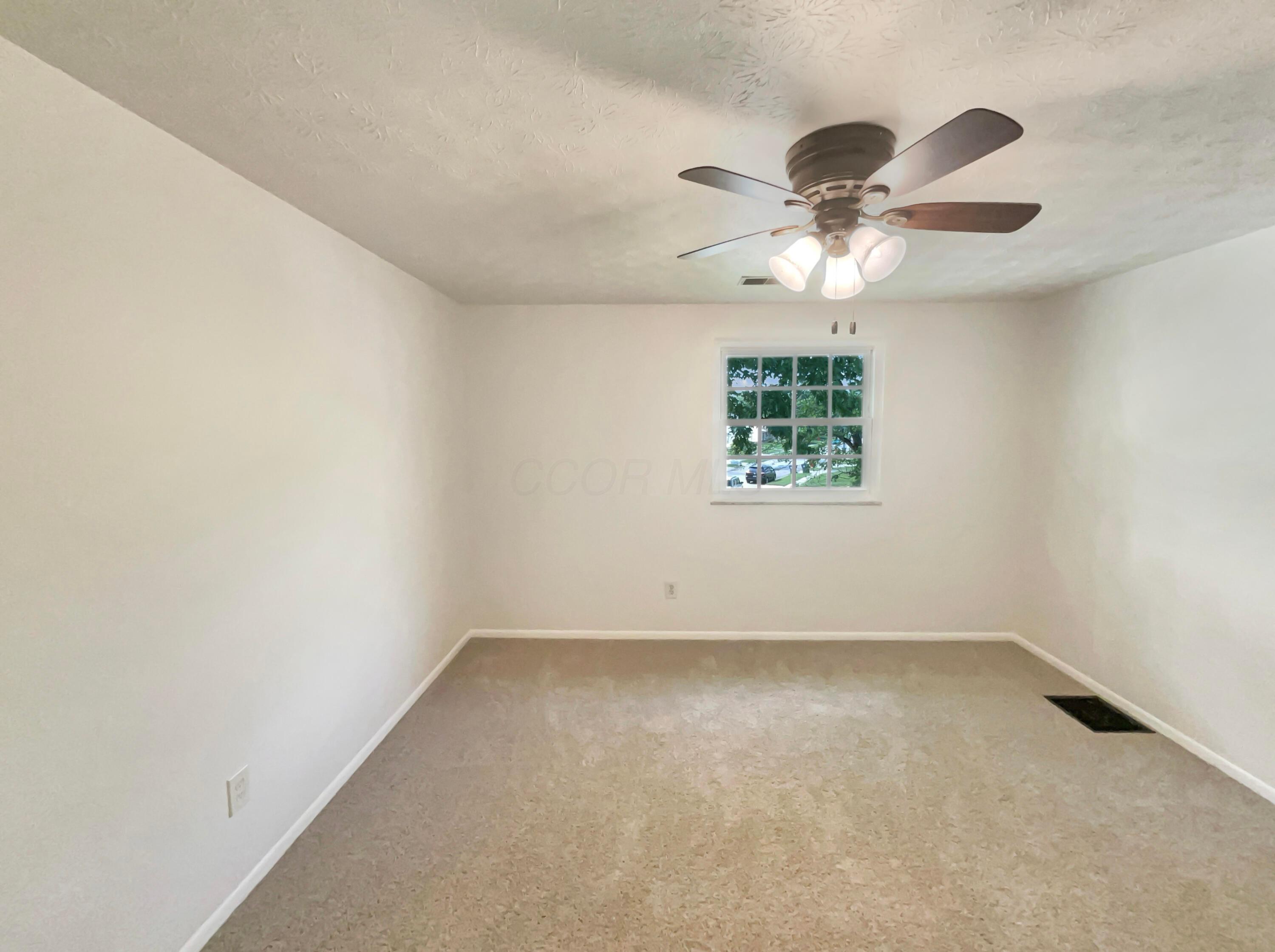 3200 Wendover Court Property Photo 5
