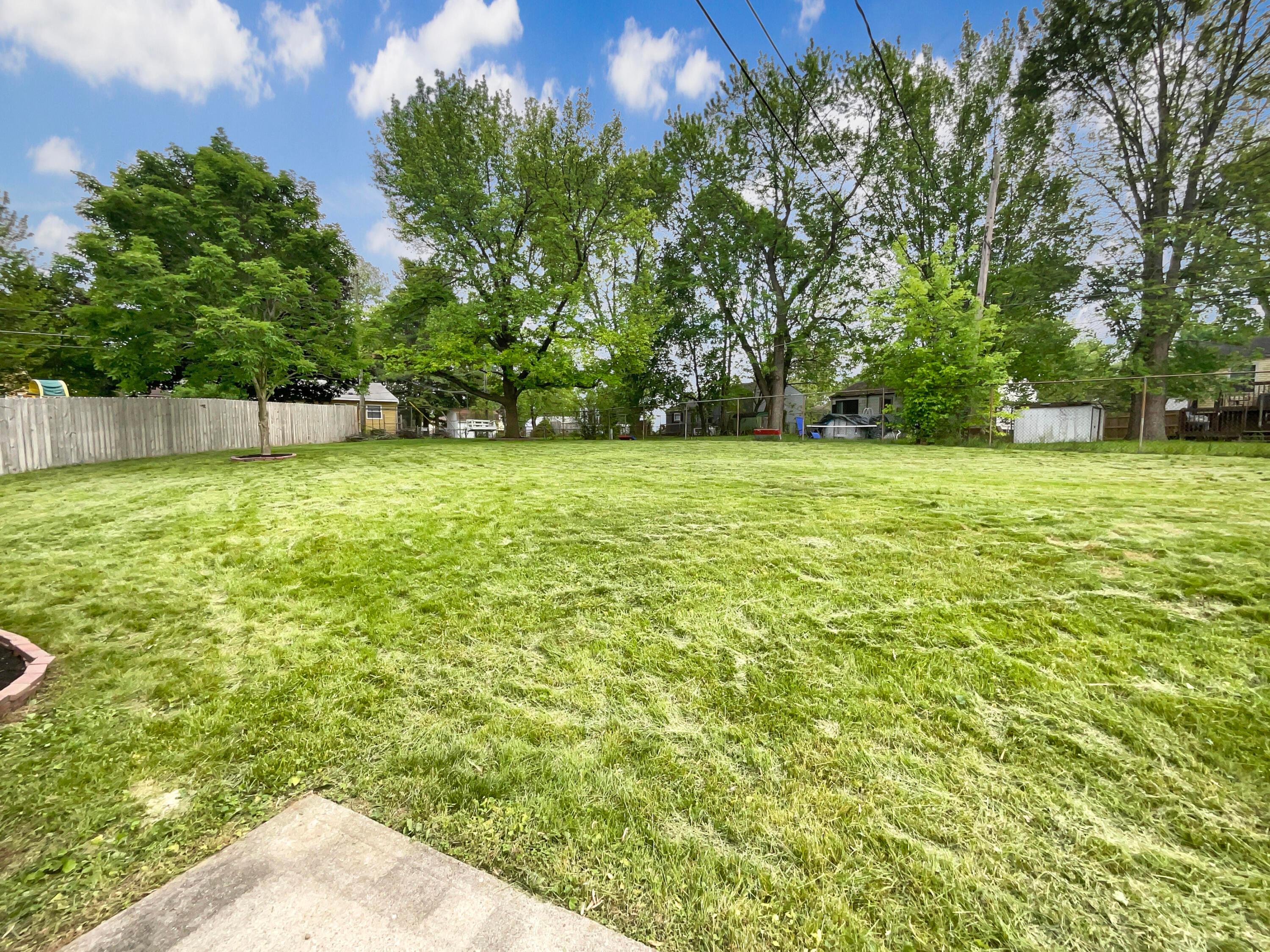 3200 Wendover Court Property Photo 9