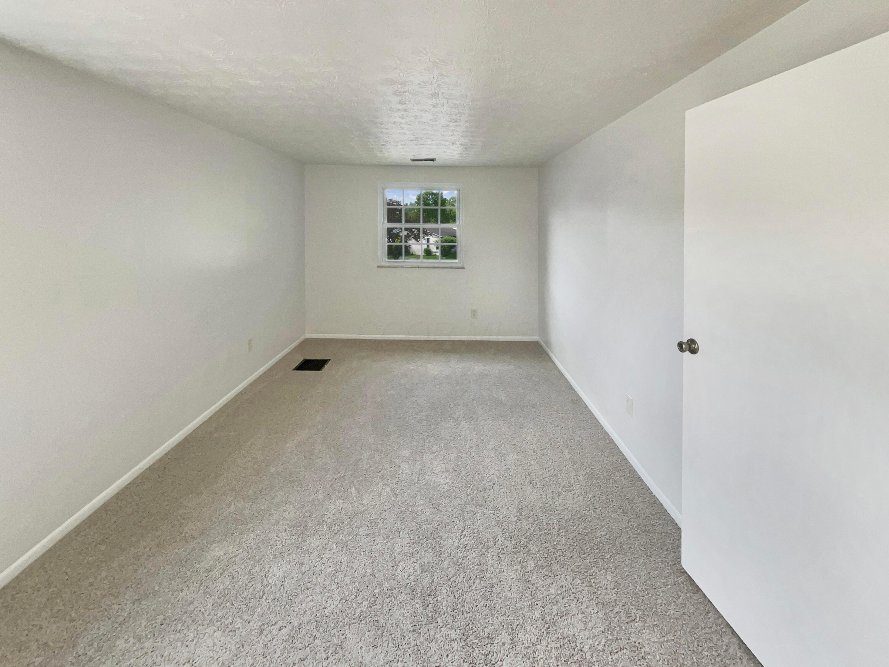3200 Wendover Court Property Photo 15