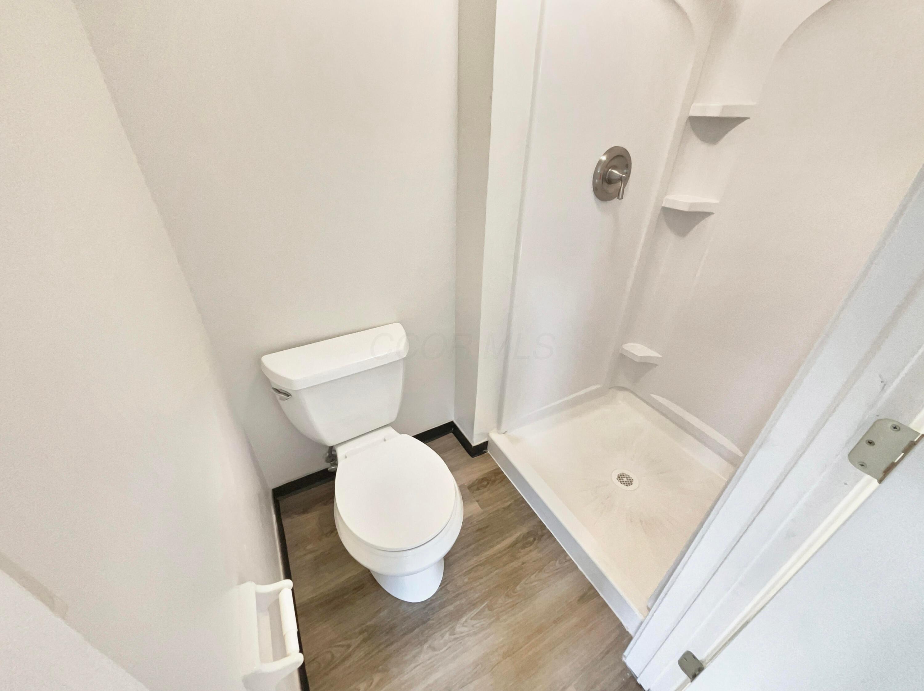 3200 Wendover Court Property Photo 17