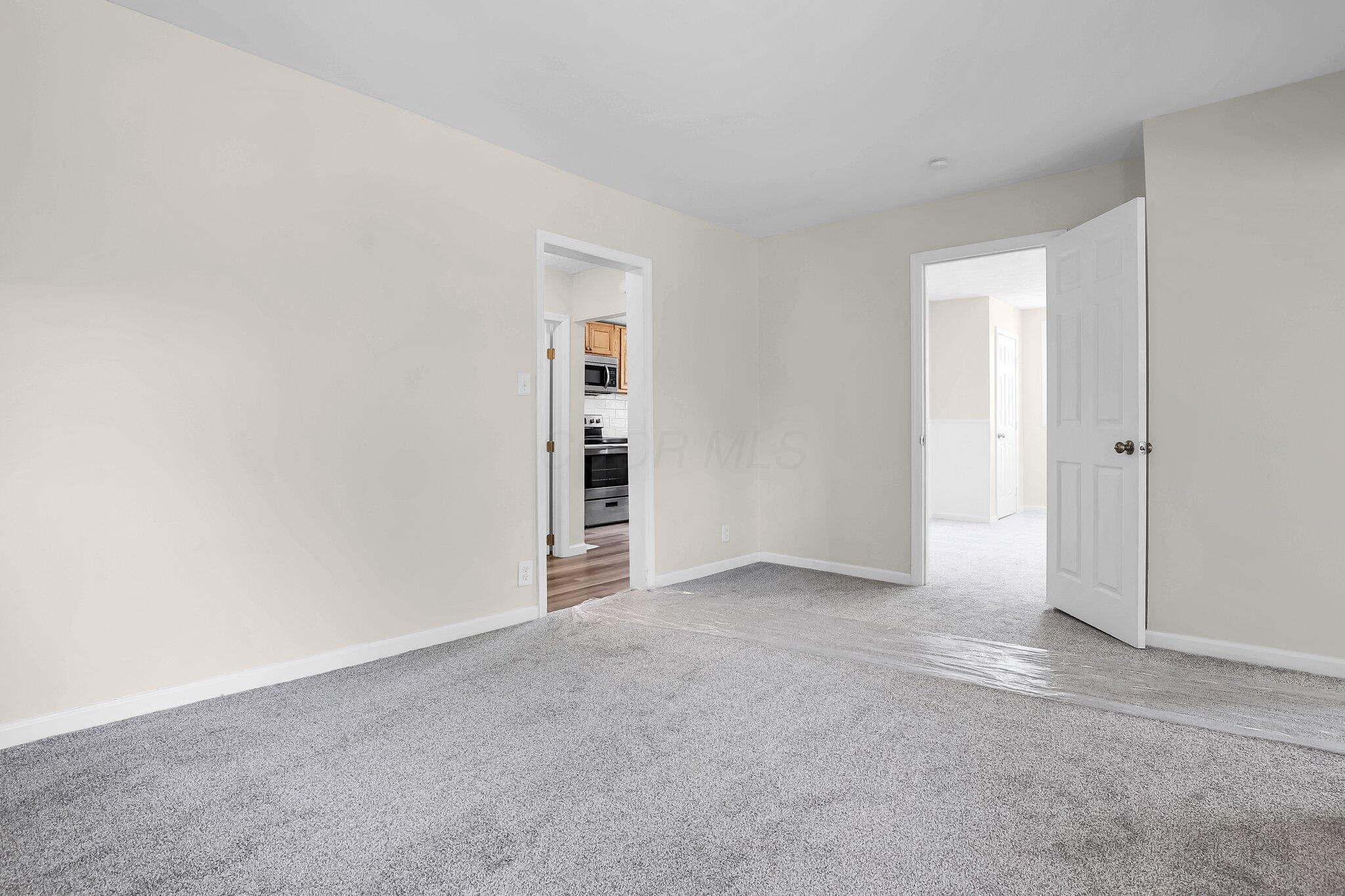 11343 Main Street Property Photo 5