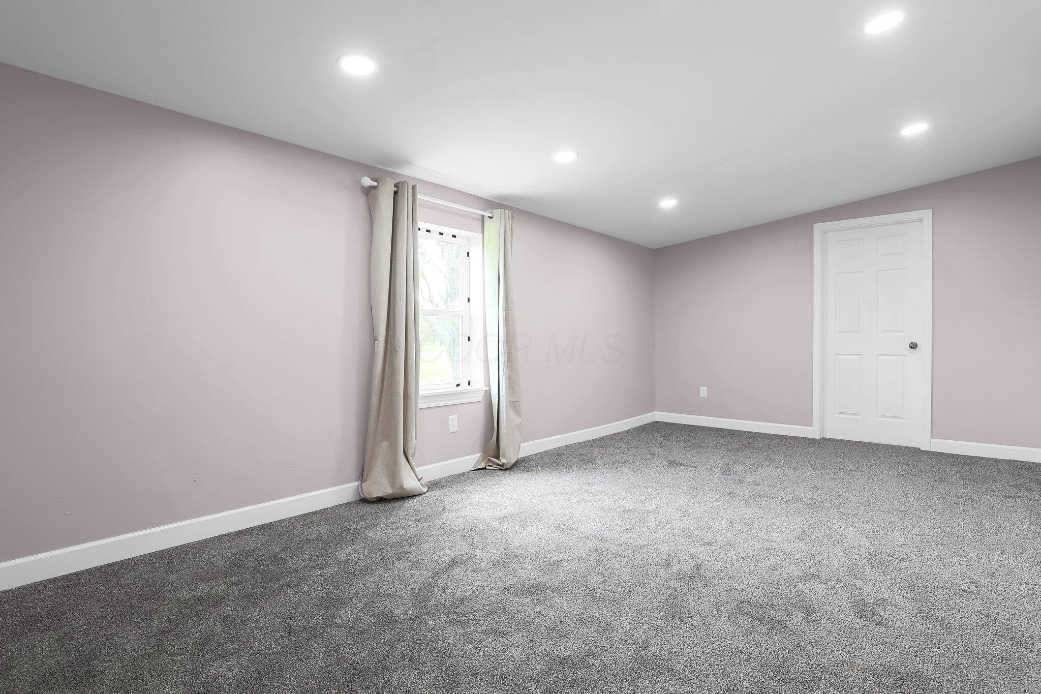11343 Main Street Property Photo 17