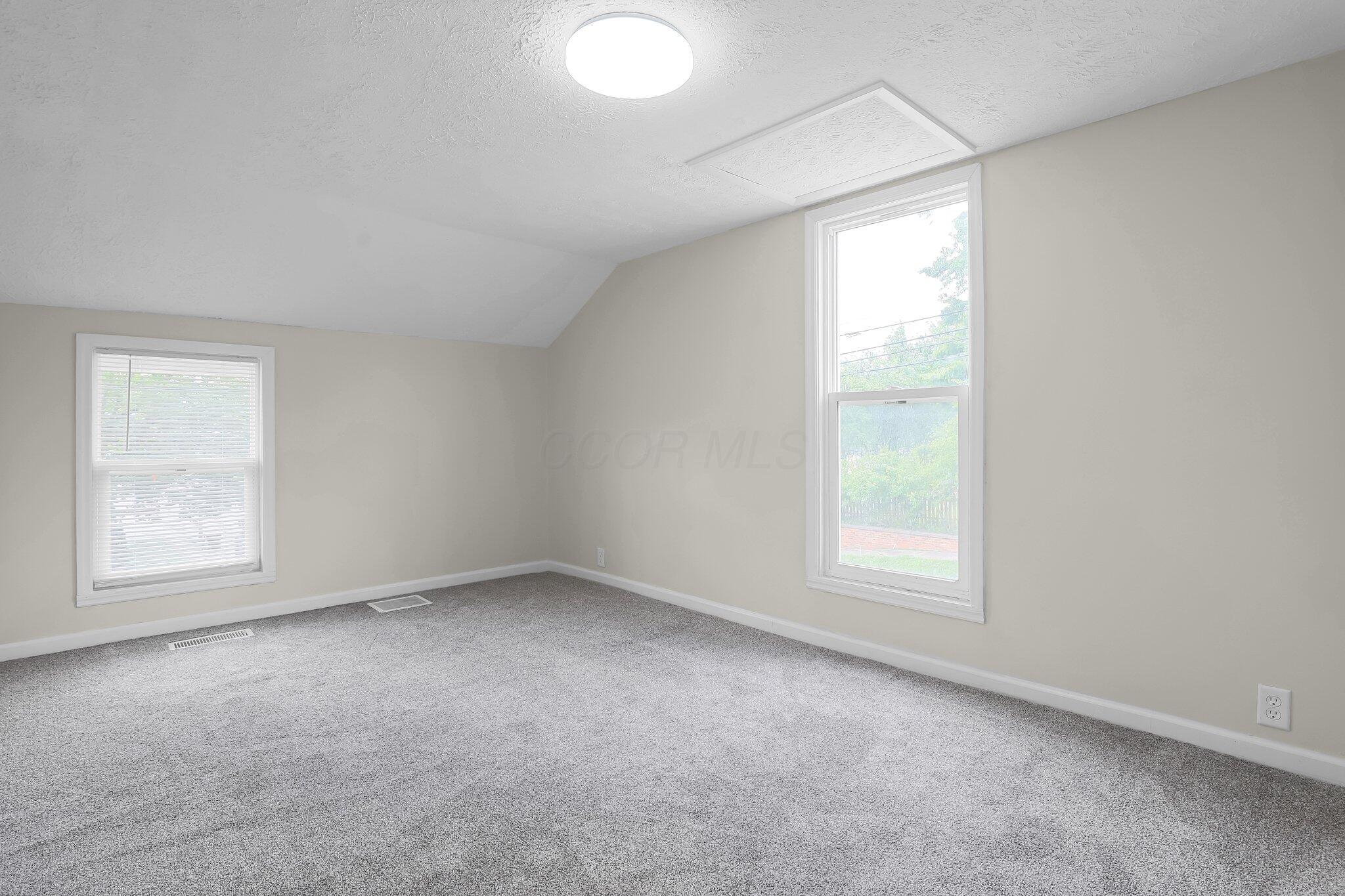 11343 Main Street Property Photo 23