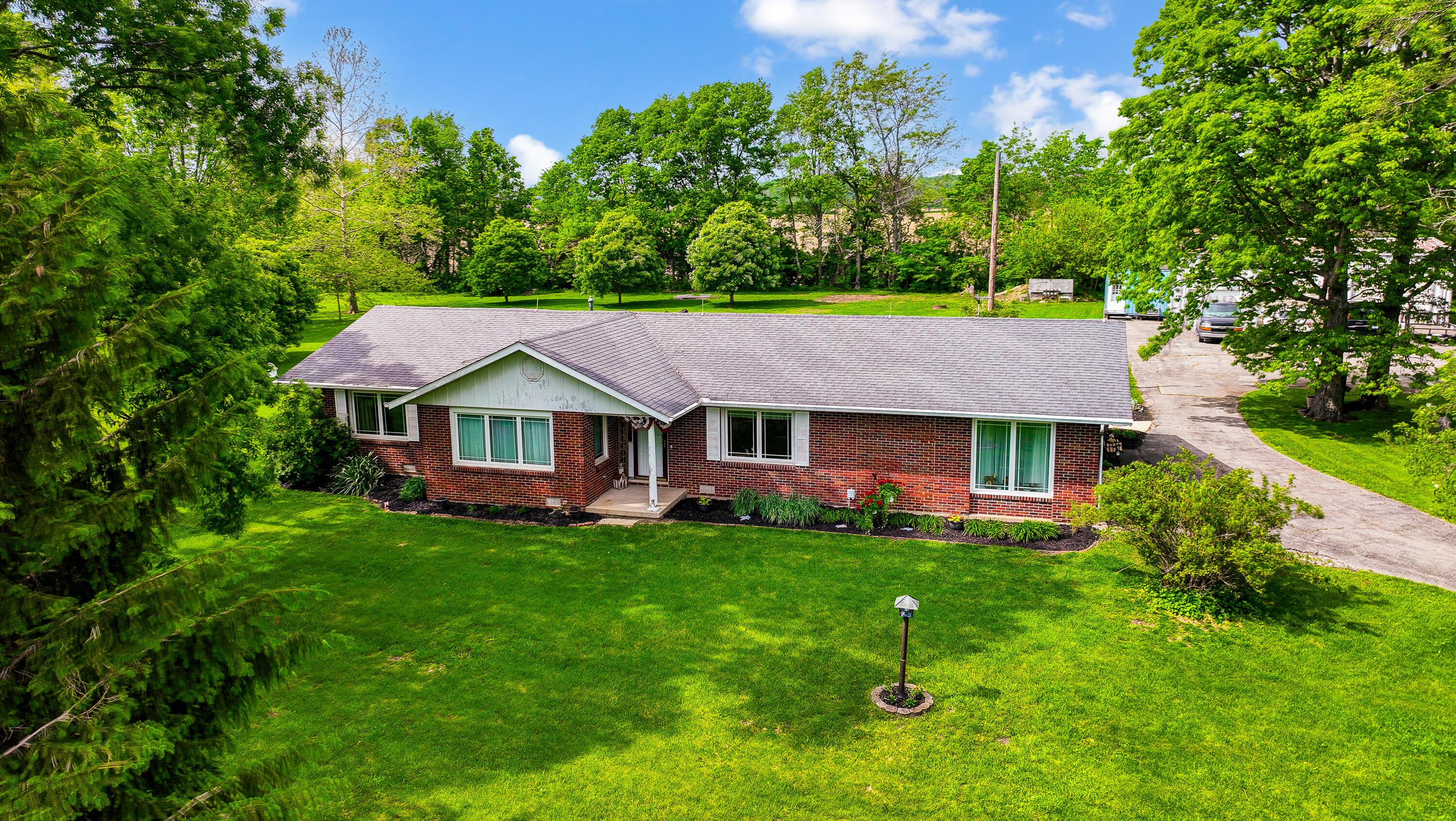 13742 State Rte 41 Property Photo 1