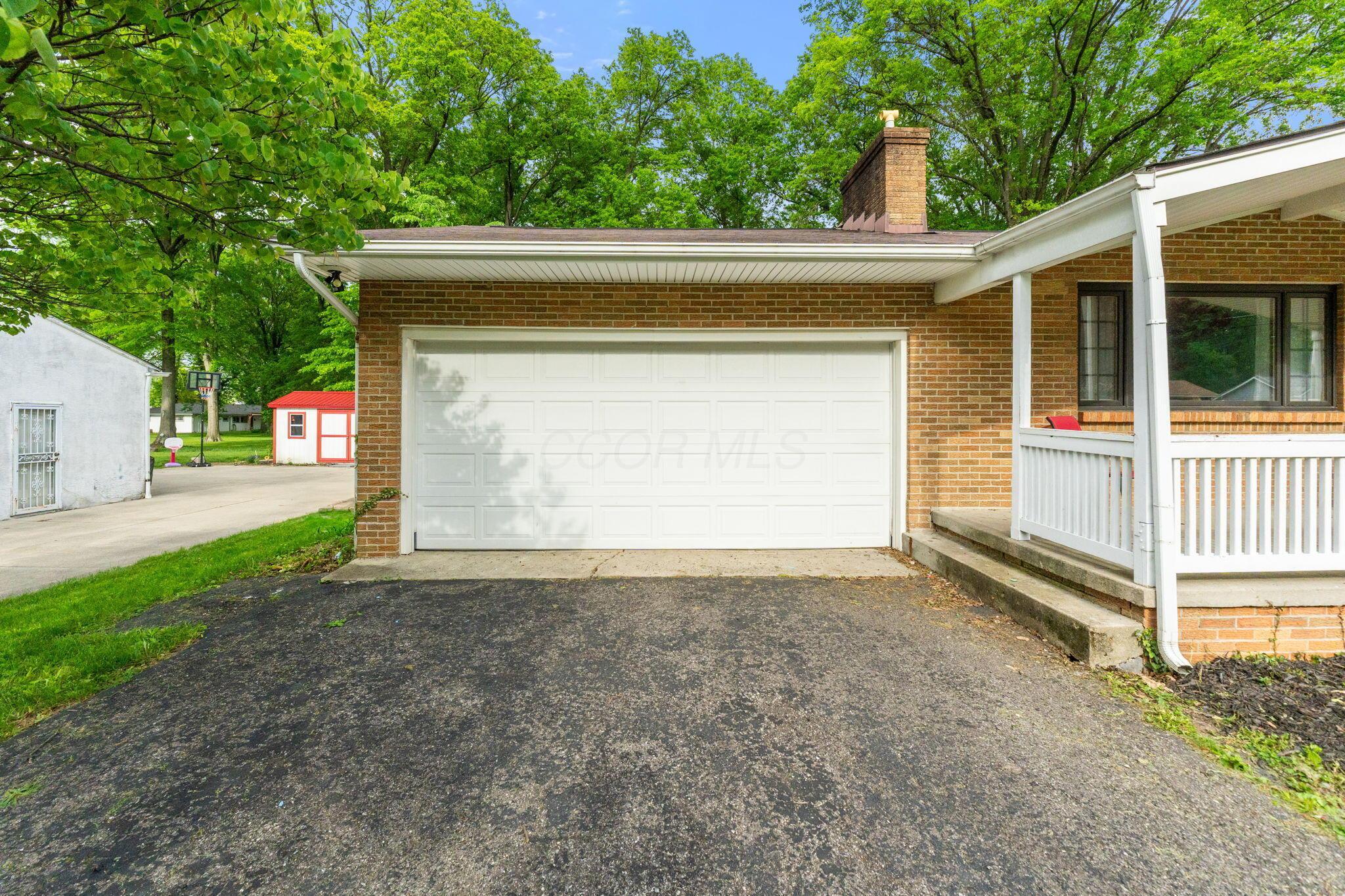 222 Ballard Drive Property Photo 4