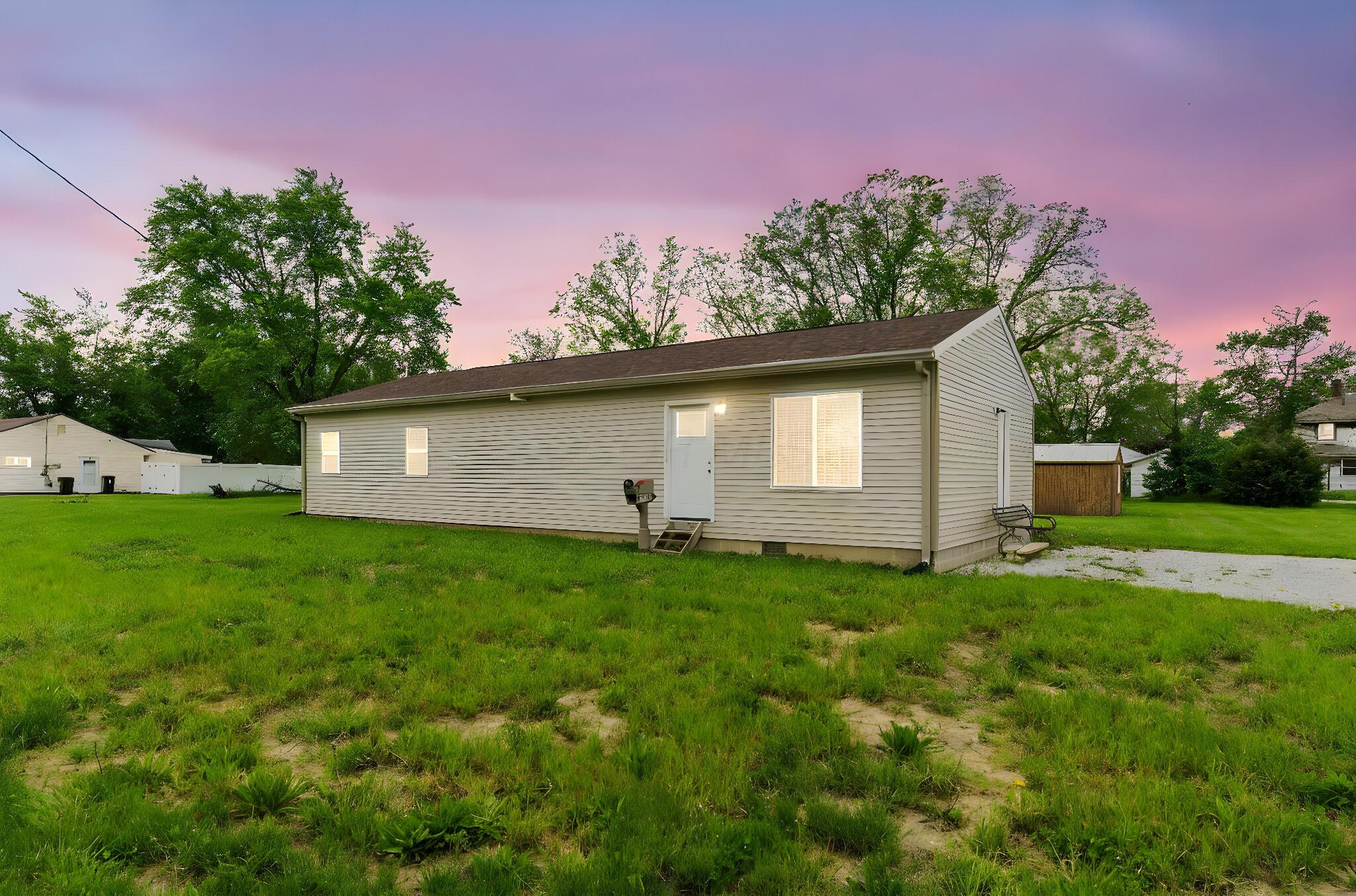 145 Sara Avenue Property Photo