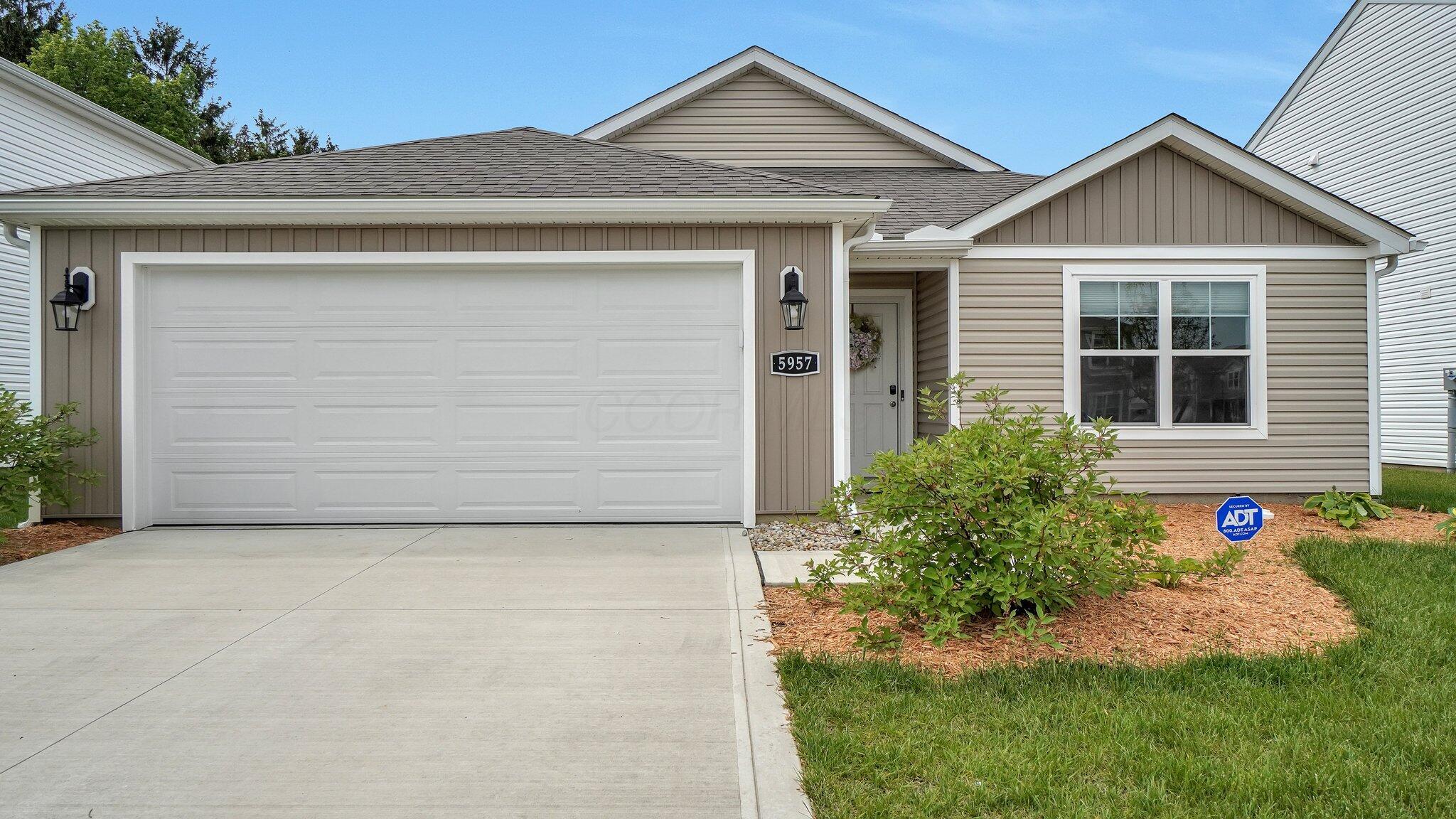 5957 Hollett Drive S Property Photo 1