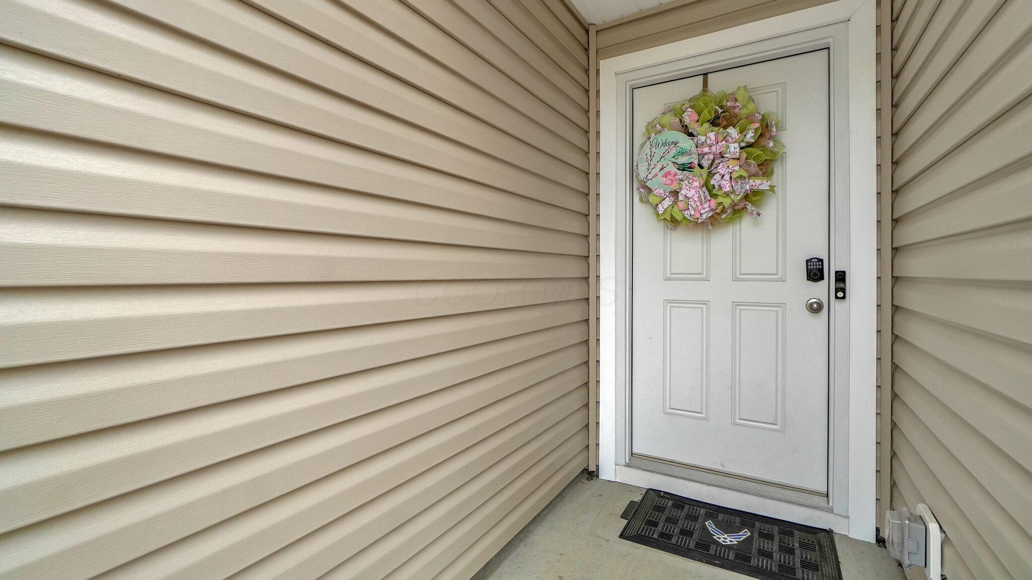 5957 Hollett Drive S Property Photo 3