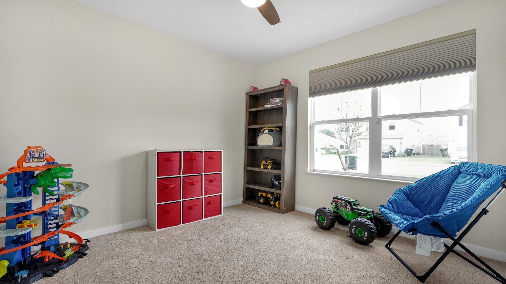 5957 Hollett Drive S Property Photo 6
