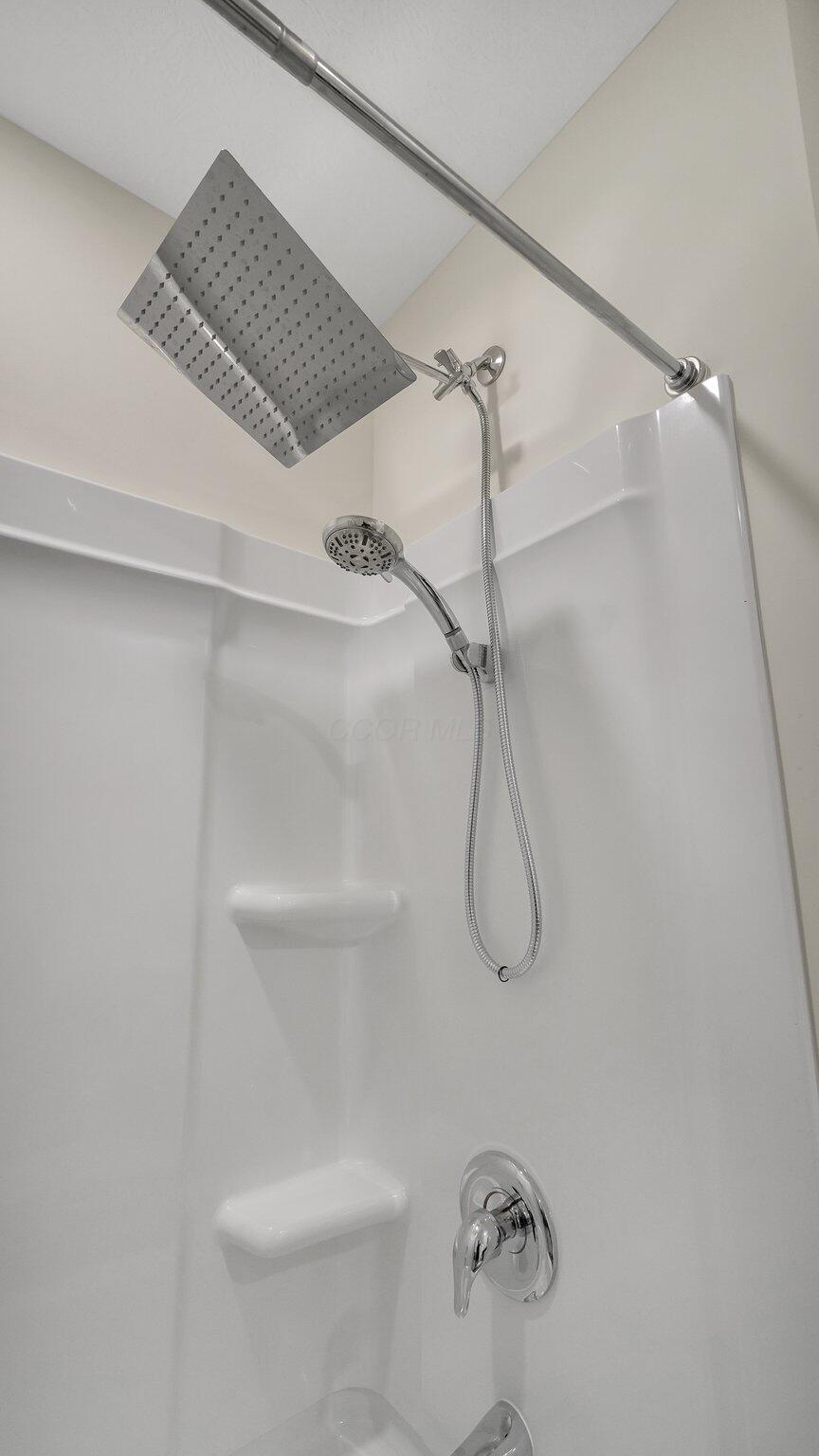 5957 Hollett Drive S Property Photo 9