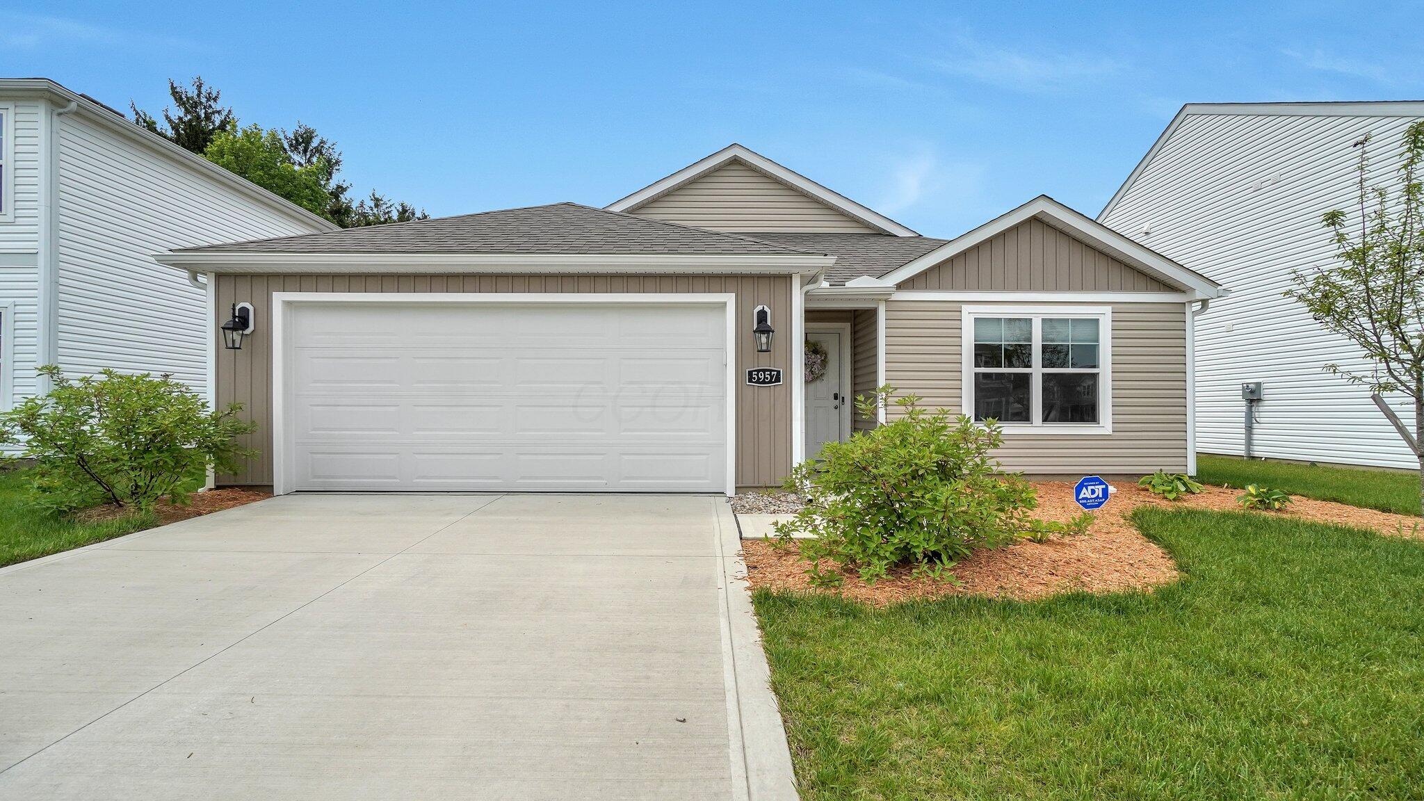 5957 Hollett Drive S Property Photo 29
