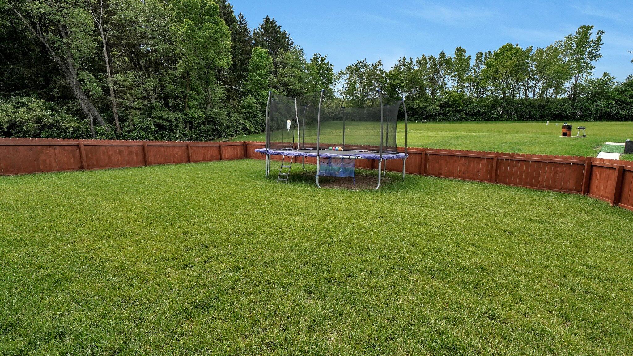 5957 Hollett Drive S Property Photo 32