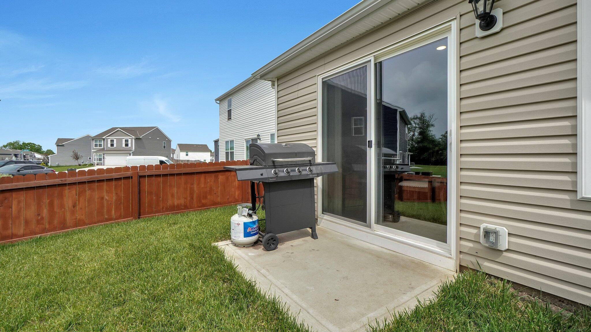 5957 Hollett Drive S Property Photo 36