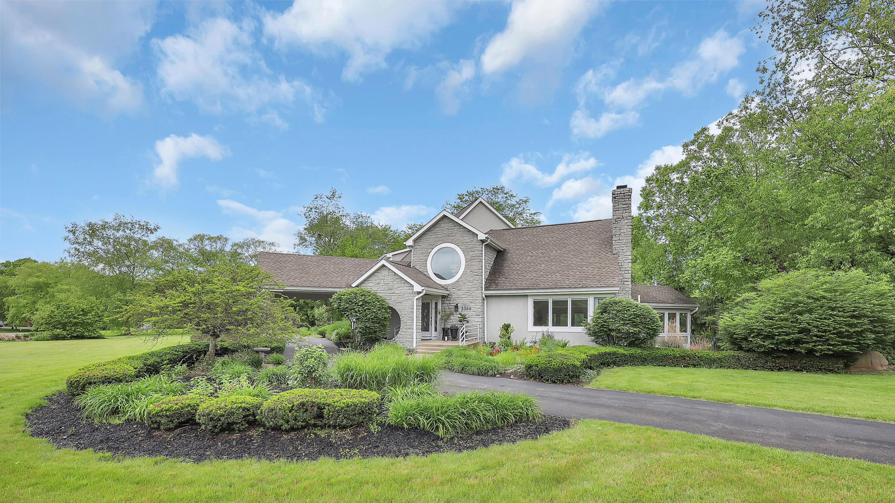 2323 Colts Neck Road Property Photo 2