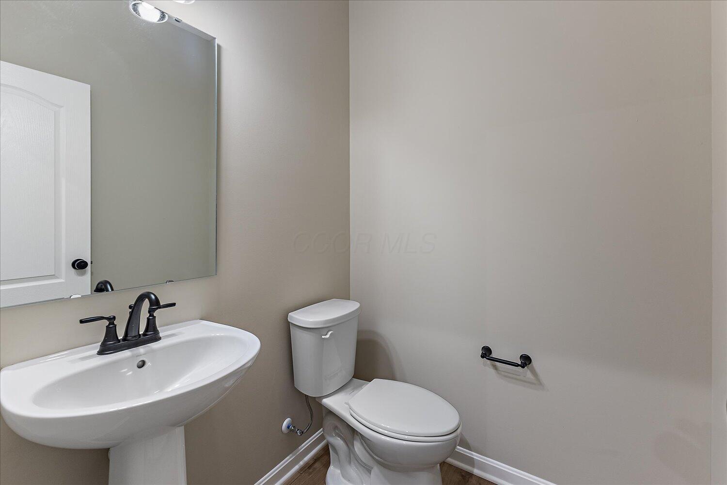134 Kenneth Hamilton Way Property Photo 27