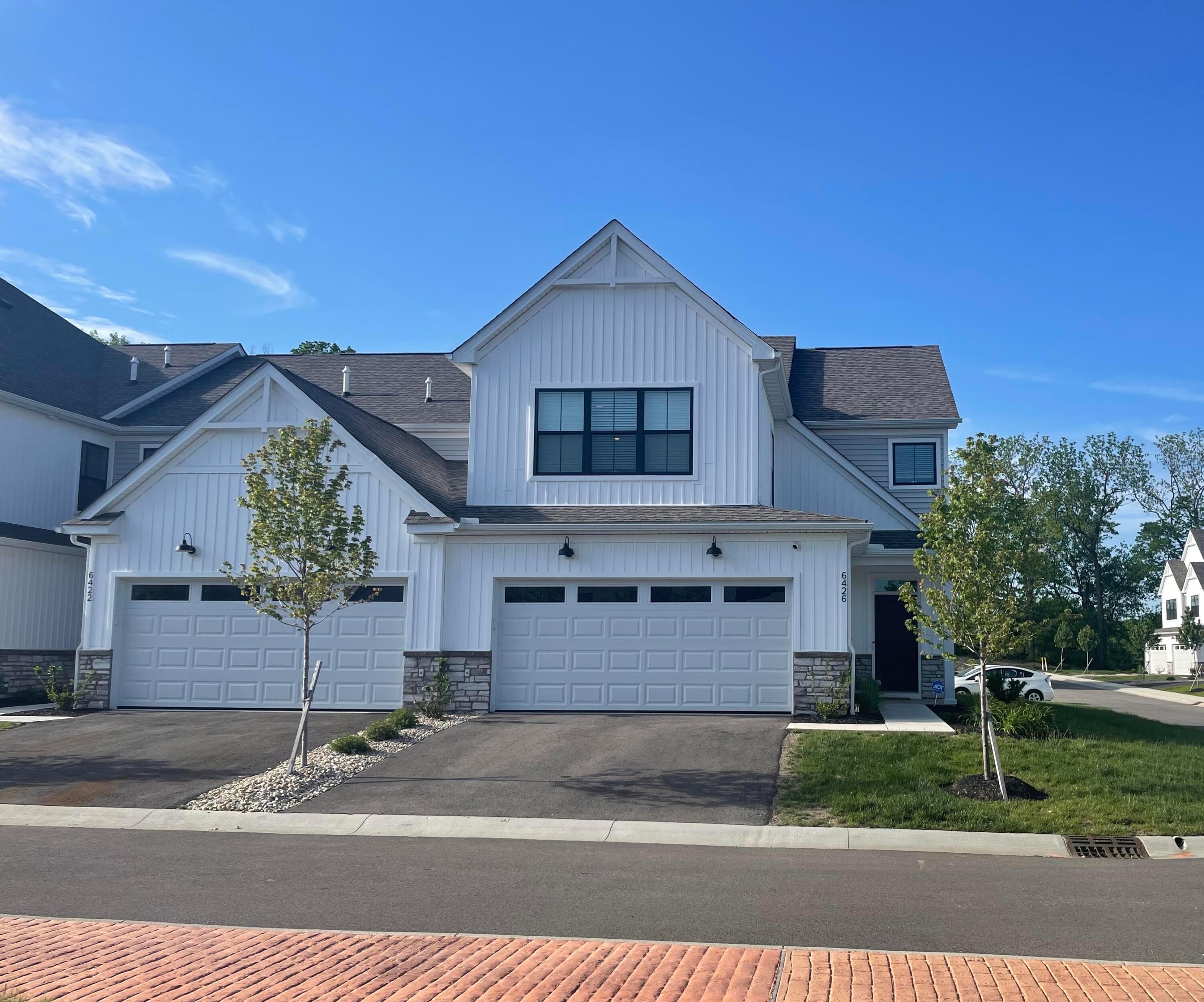 6426 Hamilton Woods Boulevard N Property Photo