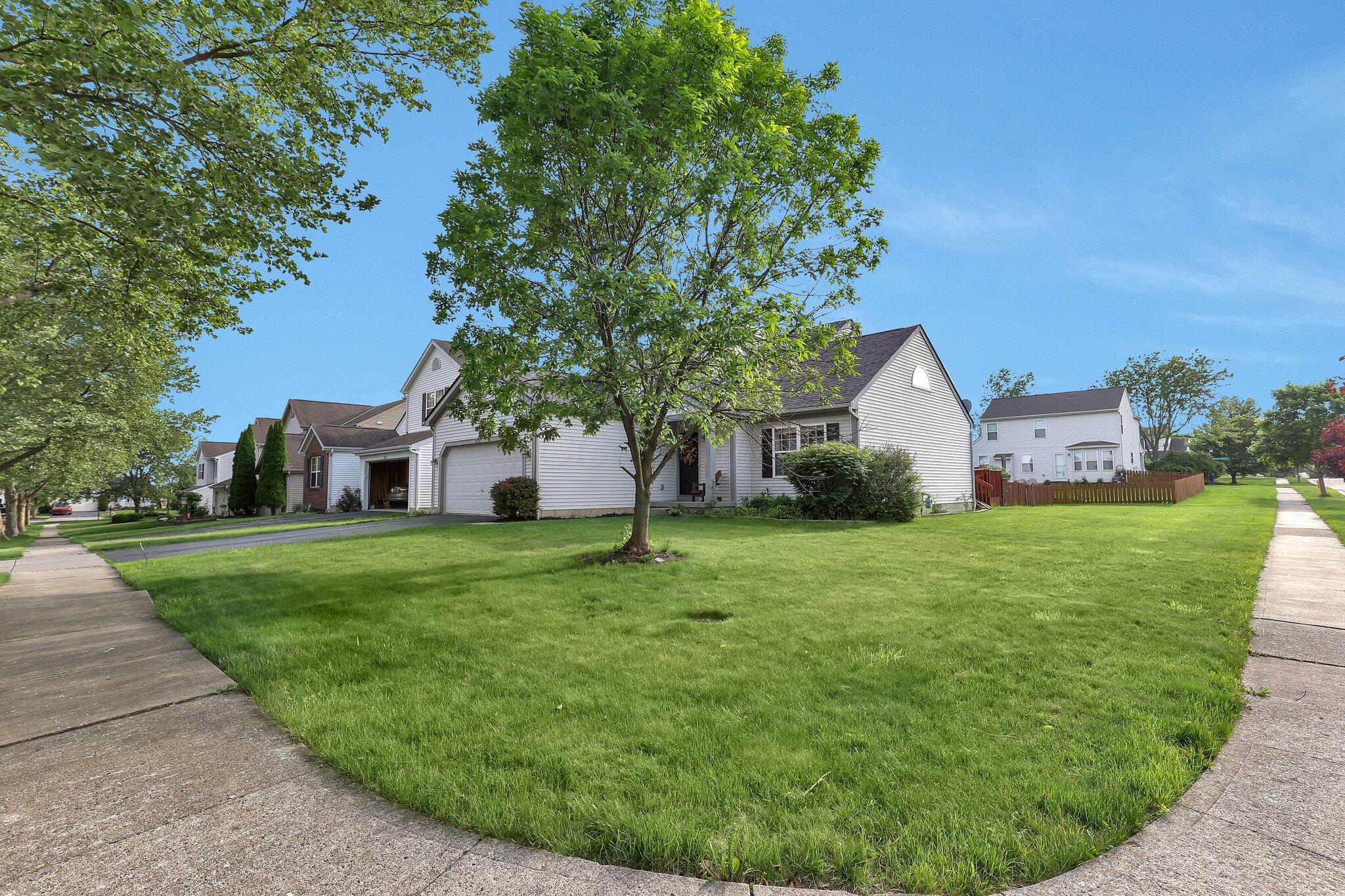 9213 Prestwick Green Drive Property Photo 1