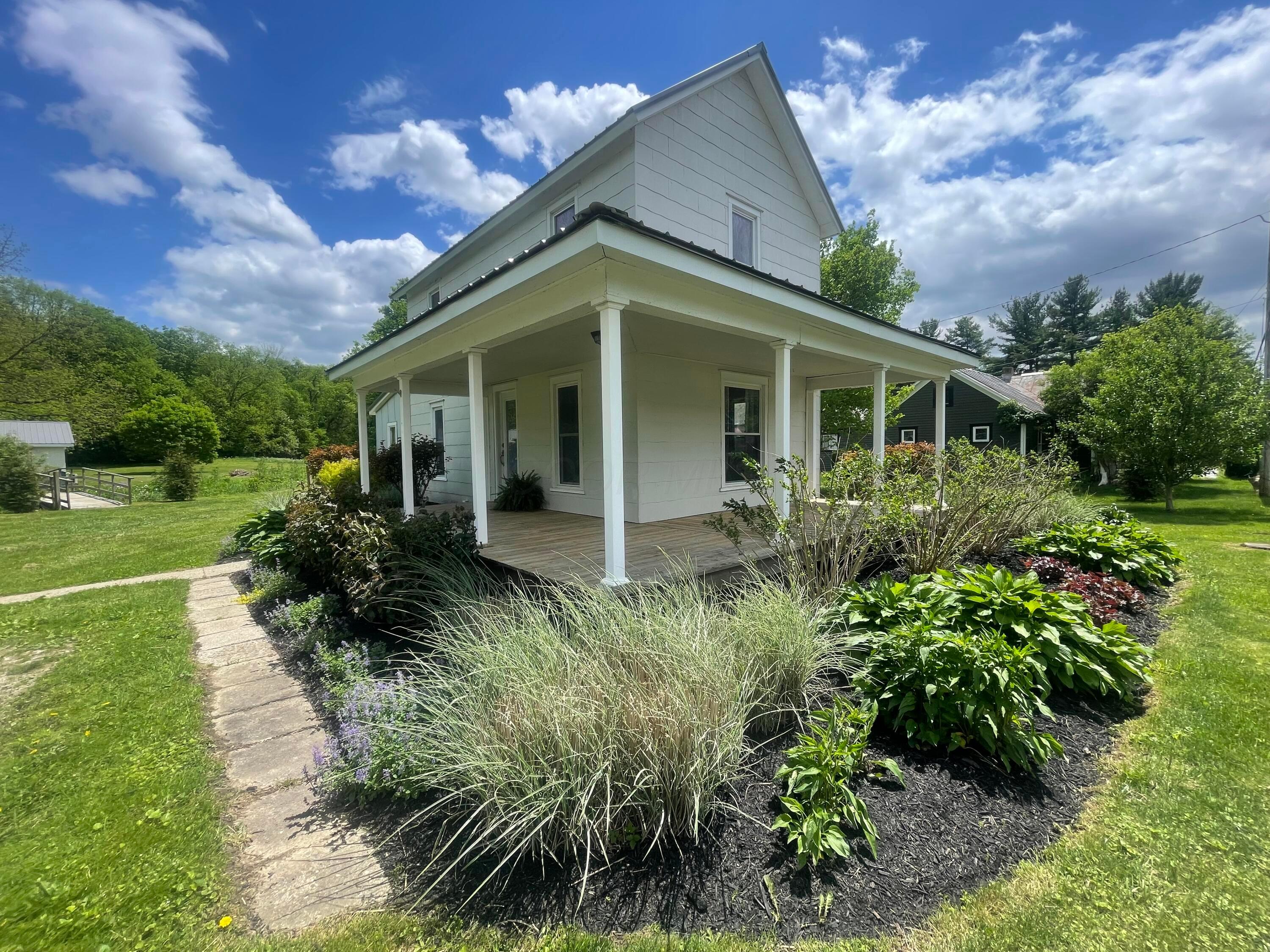 2668 Mounts Road Nw Property Photo 1