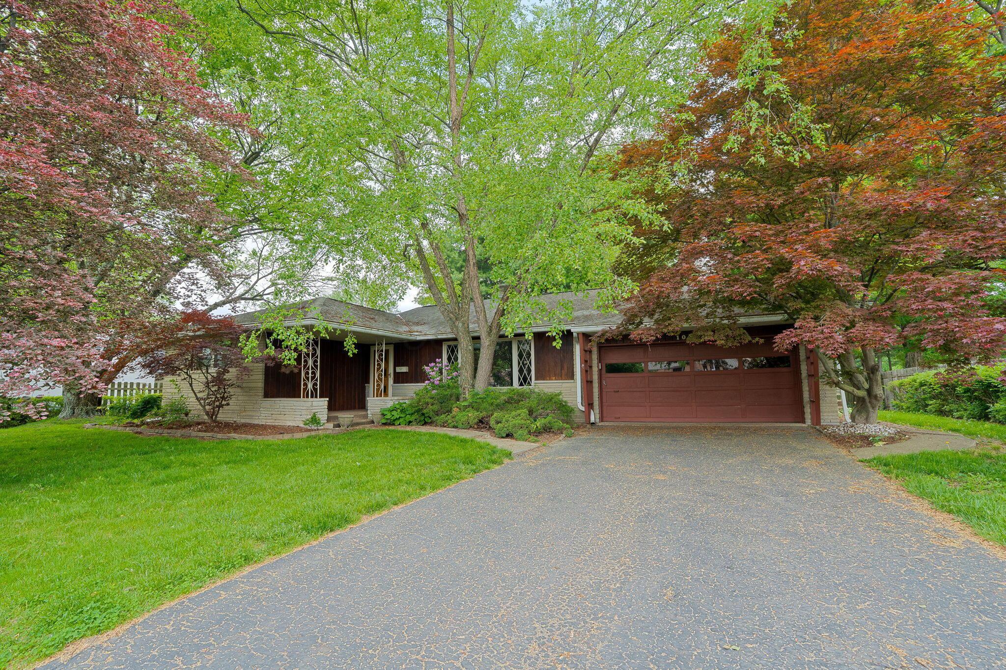 105 Hamilton Road Property Photo 1