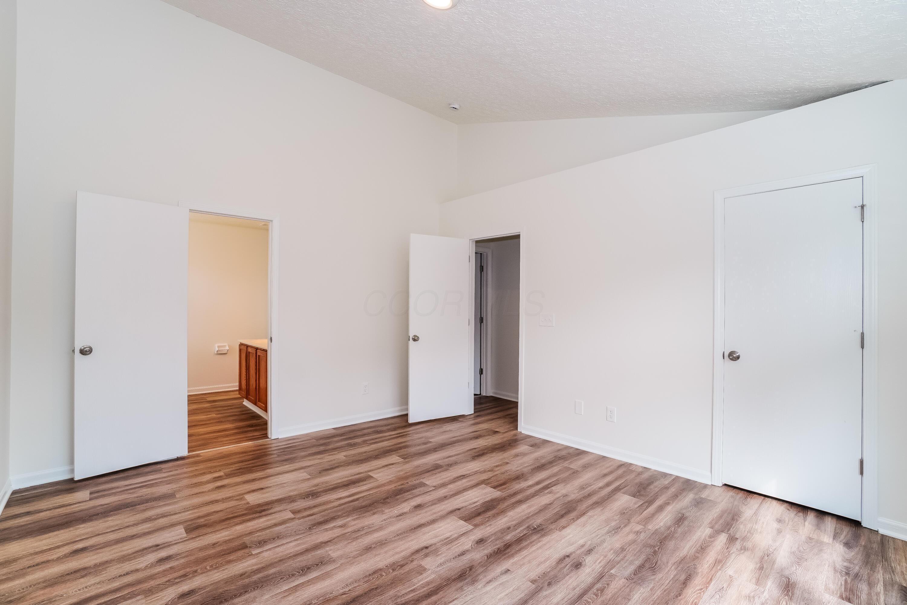 5332 Wadley Court Property Photo 9