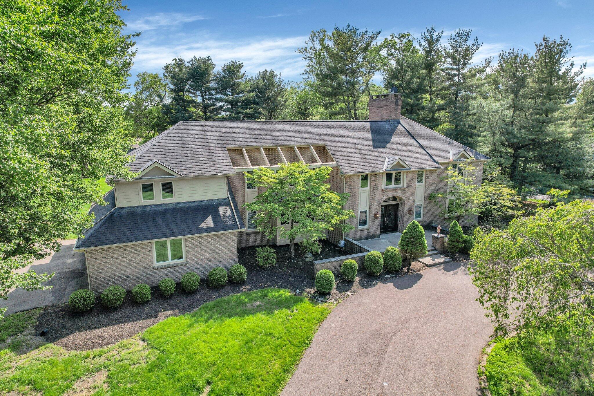 20 Waterford Court Property Photo 2