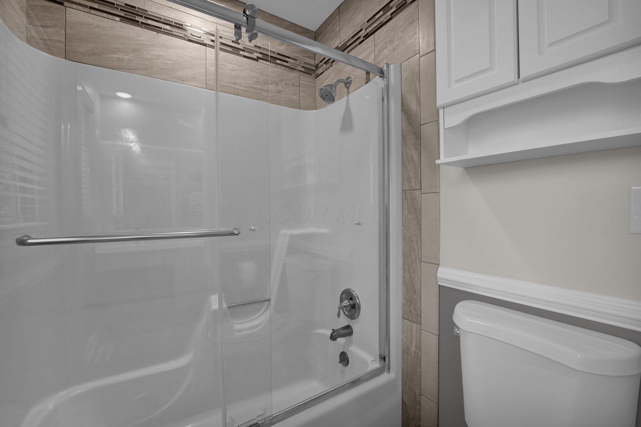 20 Waterford Court Property Photo 36