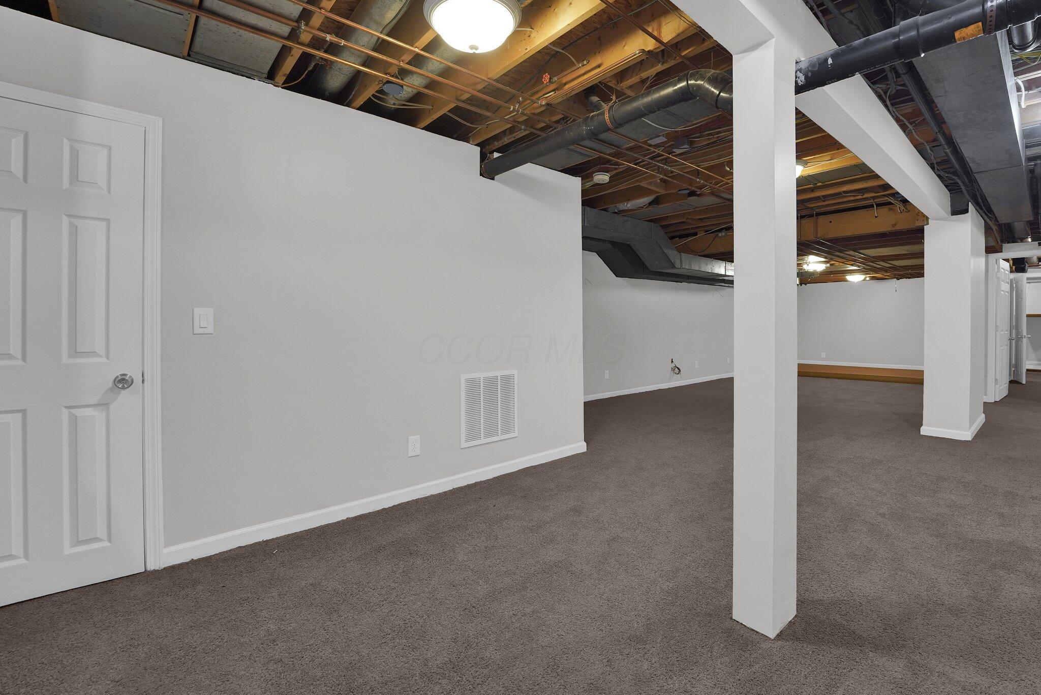 20 Waterford Court Property Photo 55