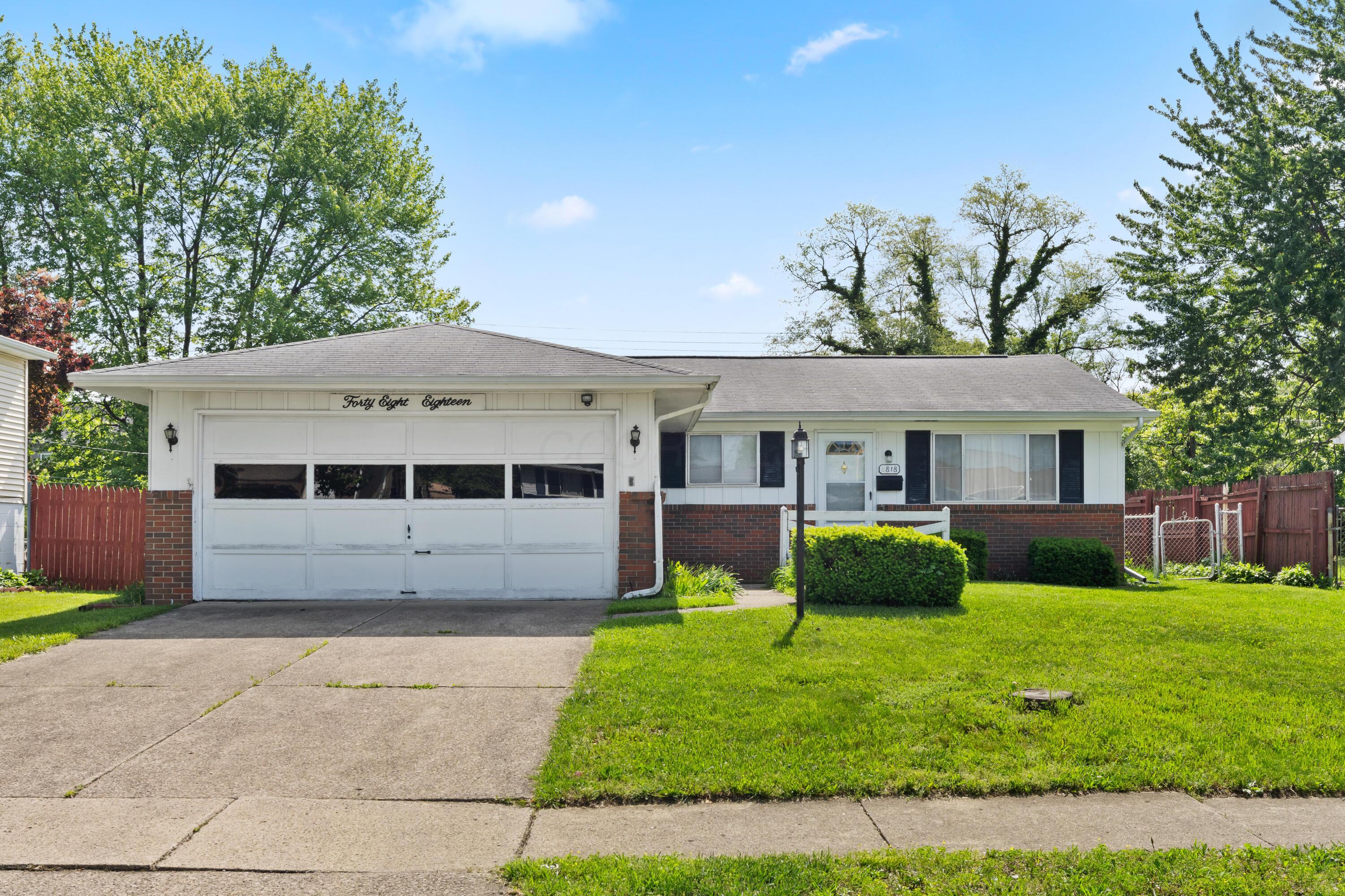 4818 Manitoba Road Property Photo 1