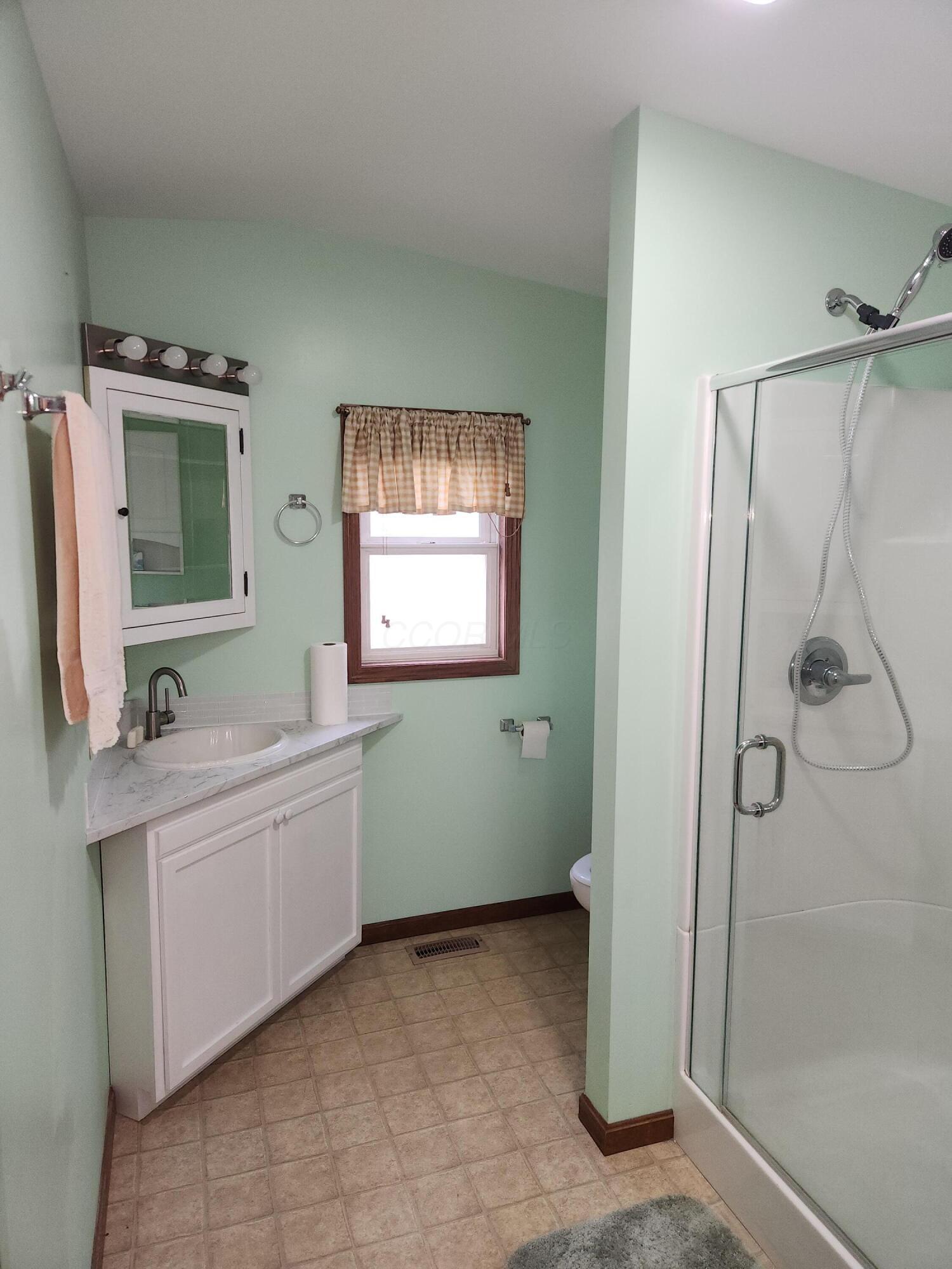 5747 E Clinton Street Property Photo 23