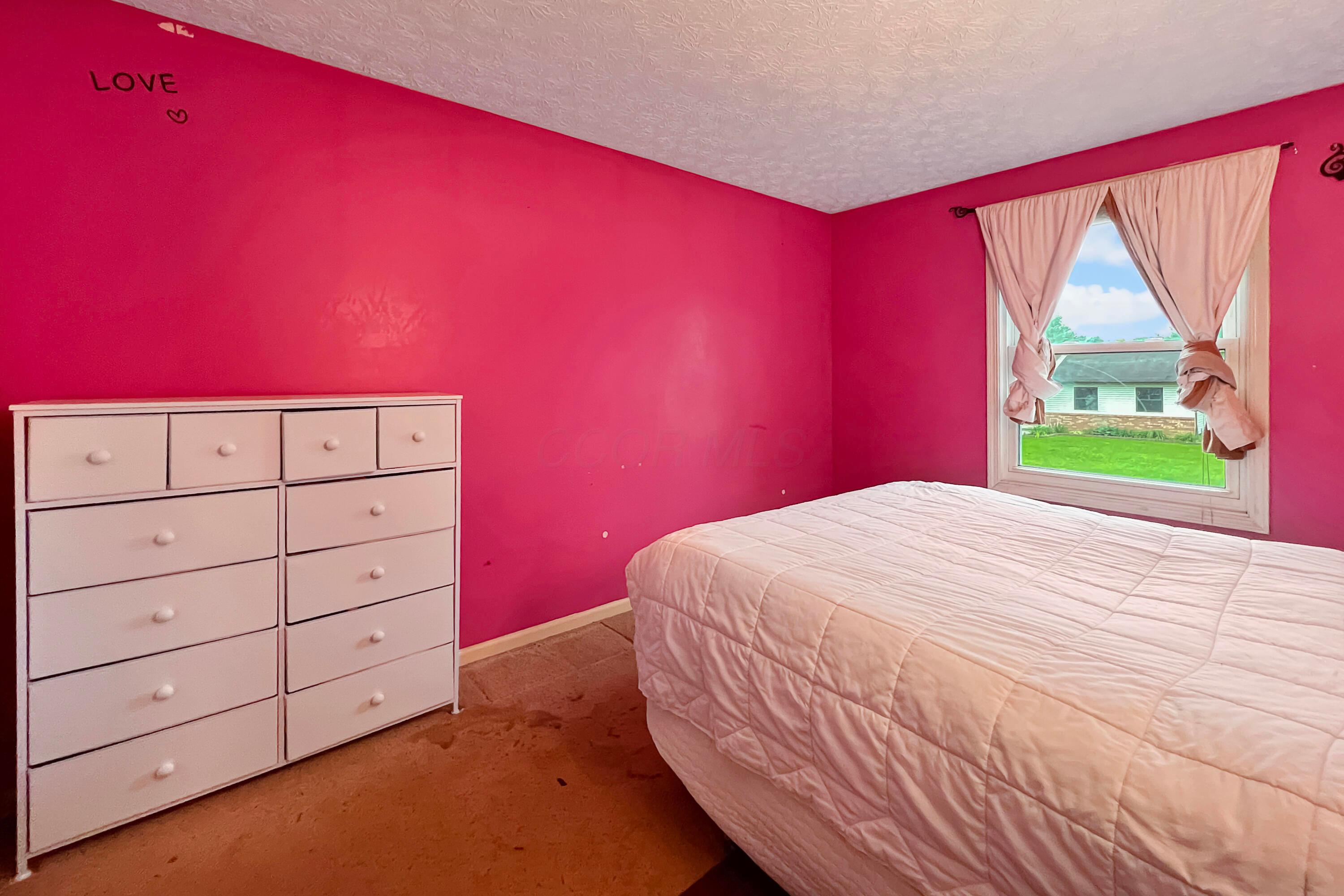 6024 Winterberry Drive Property Photo 12