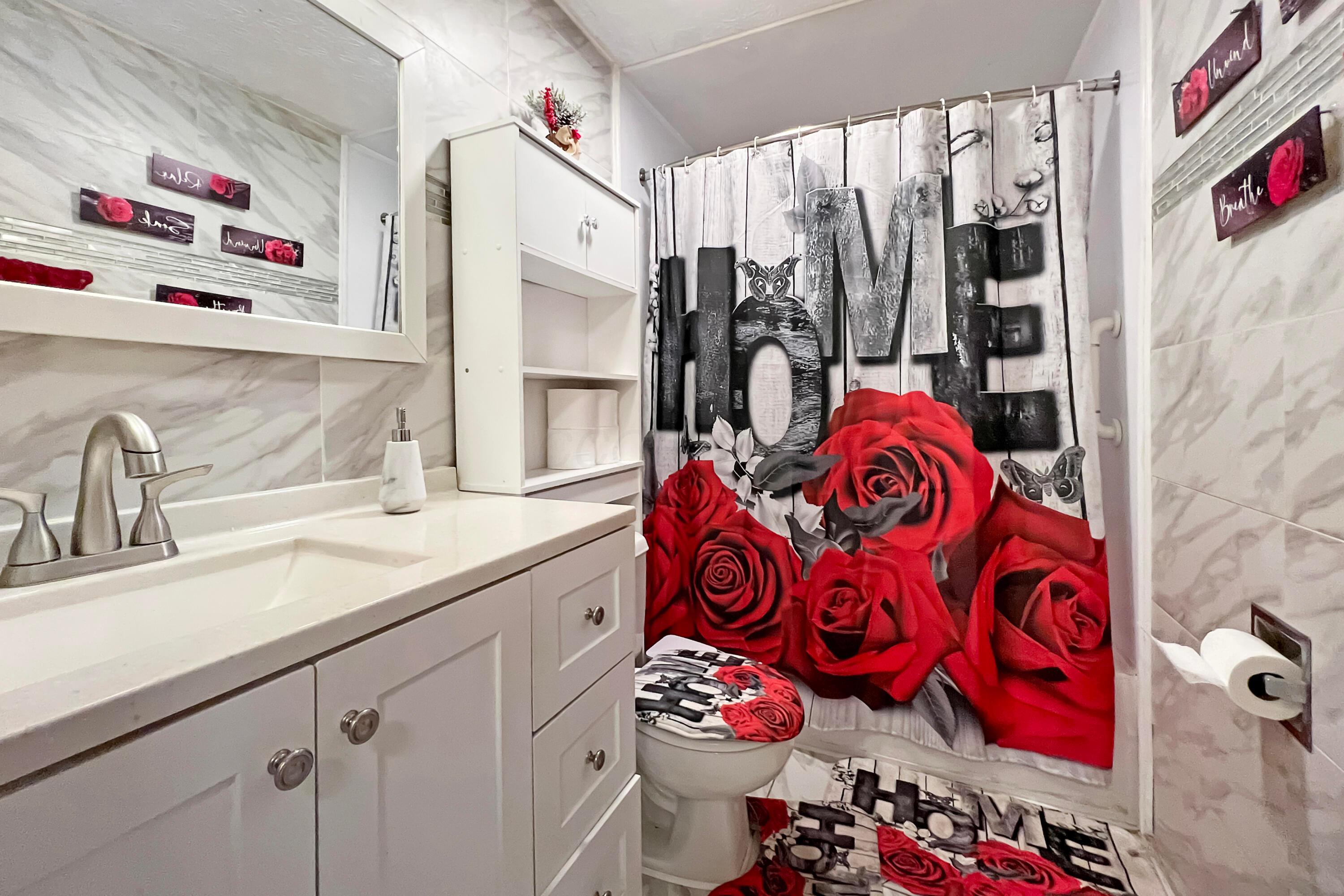 6024 Winterberry Drive Property Photo 17