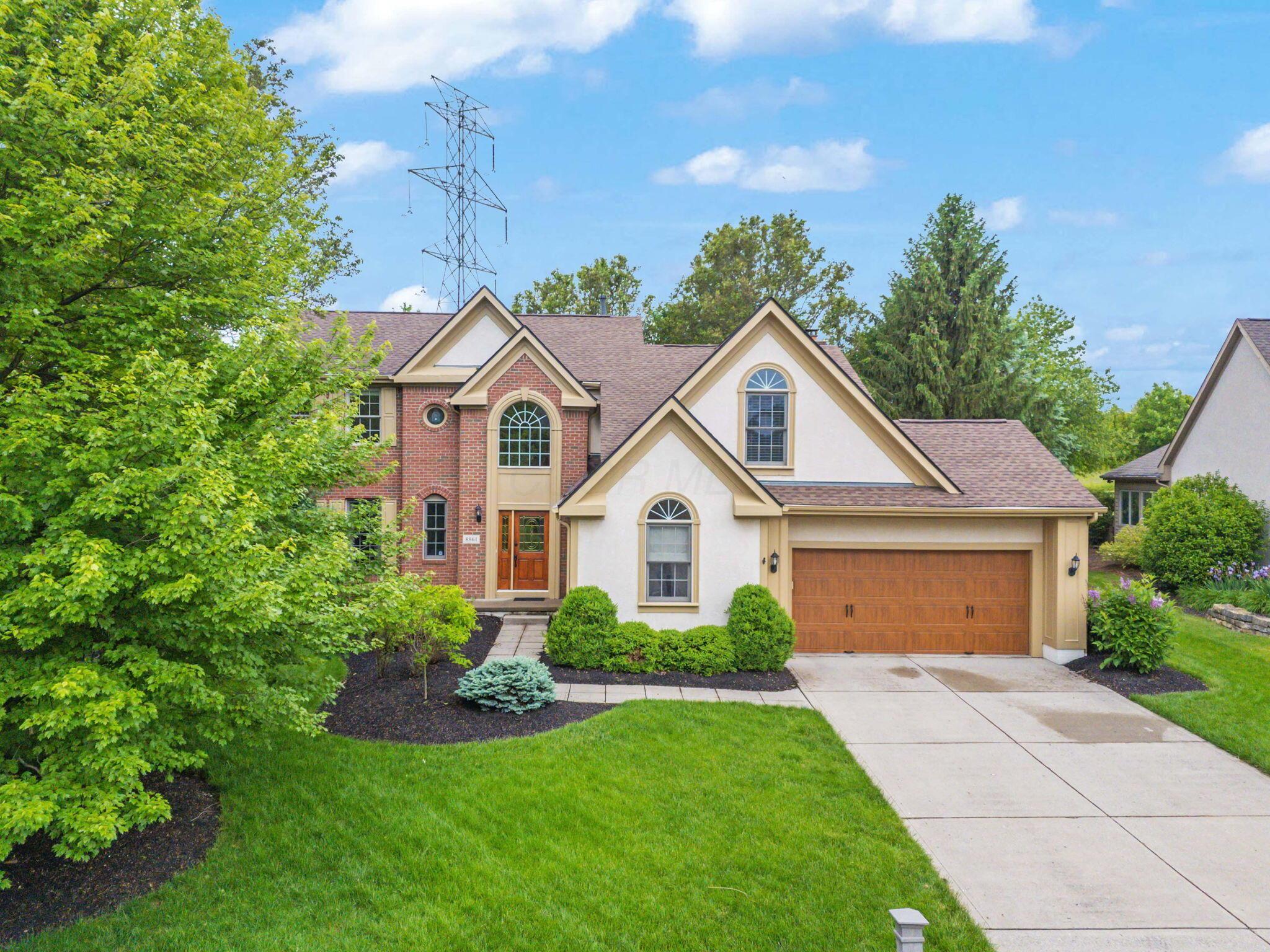8861 Glassford Court N Property Photo 3