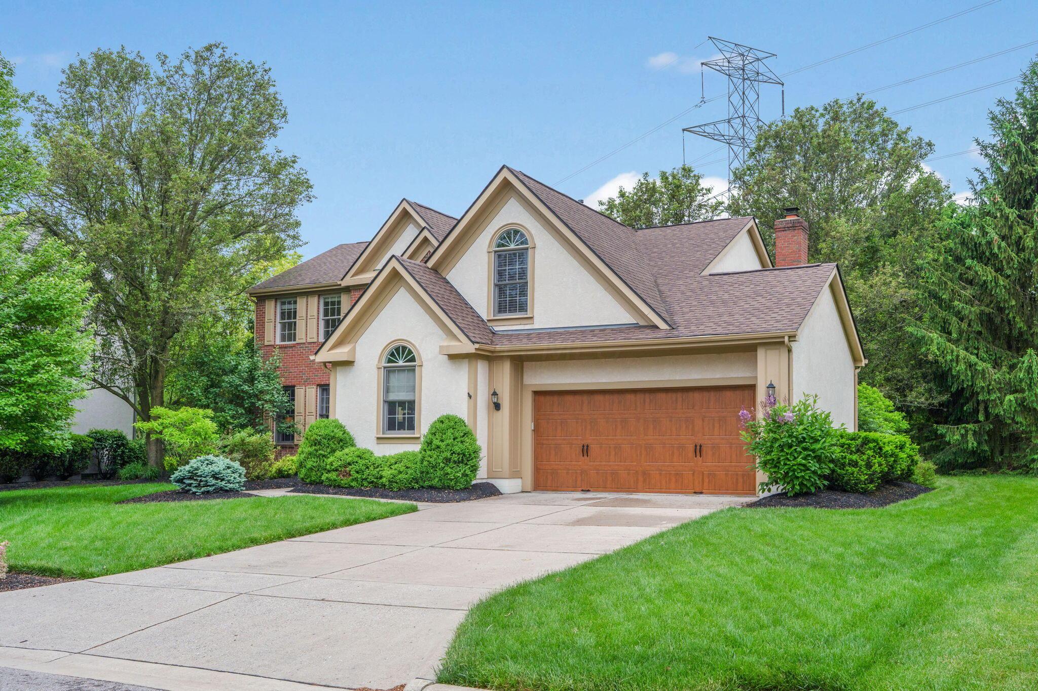 8861 Glassford Court N Property Photo 4