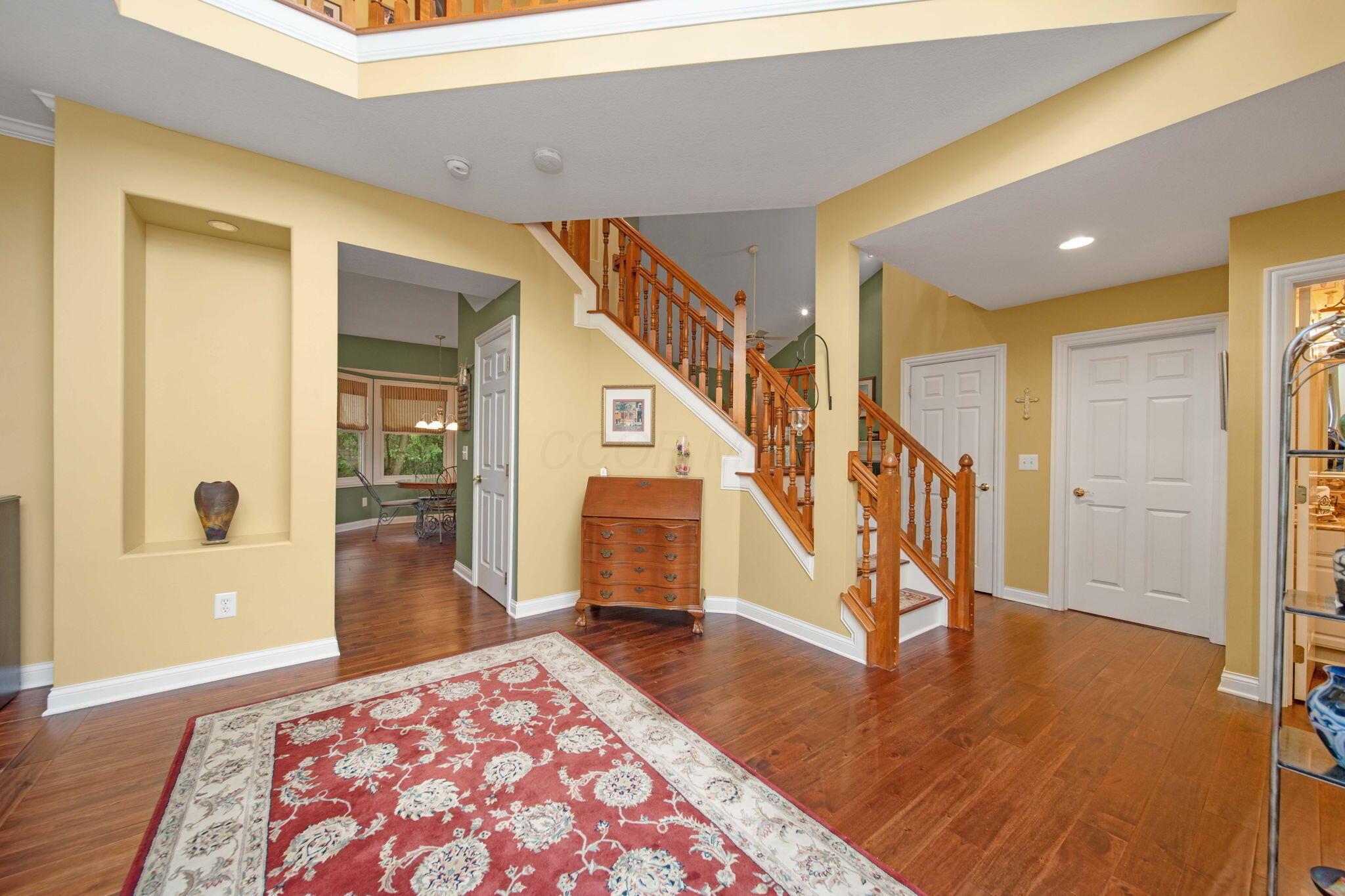 8861 Glassford Court N Property Photo 10