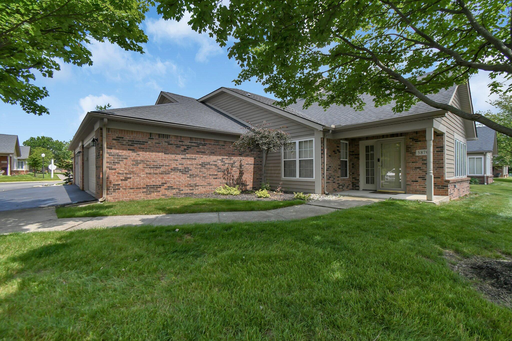 5870 Crooked Creek Boulevard Property Photo 1