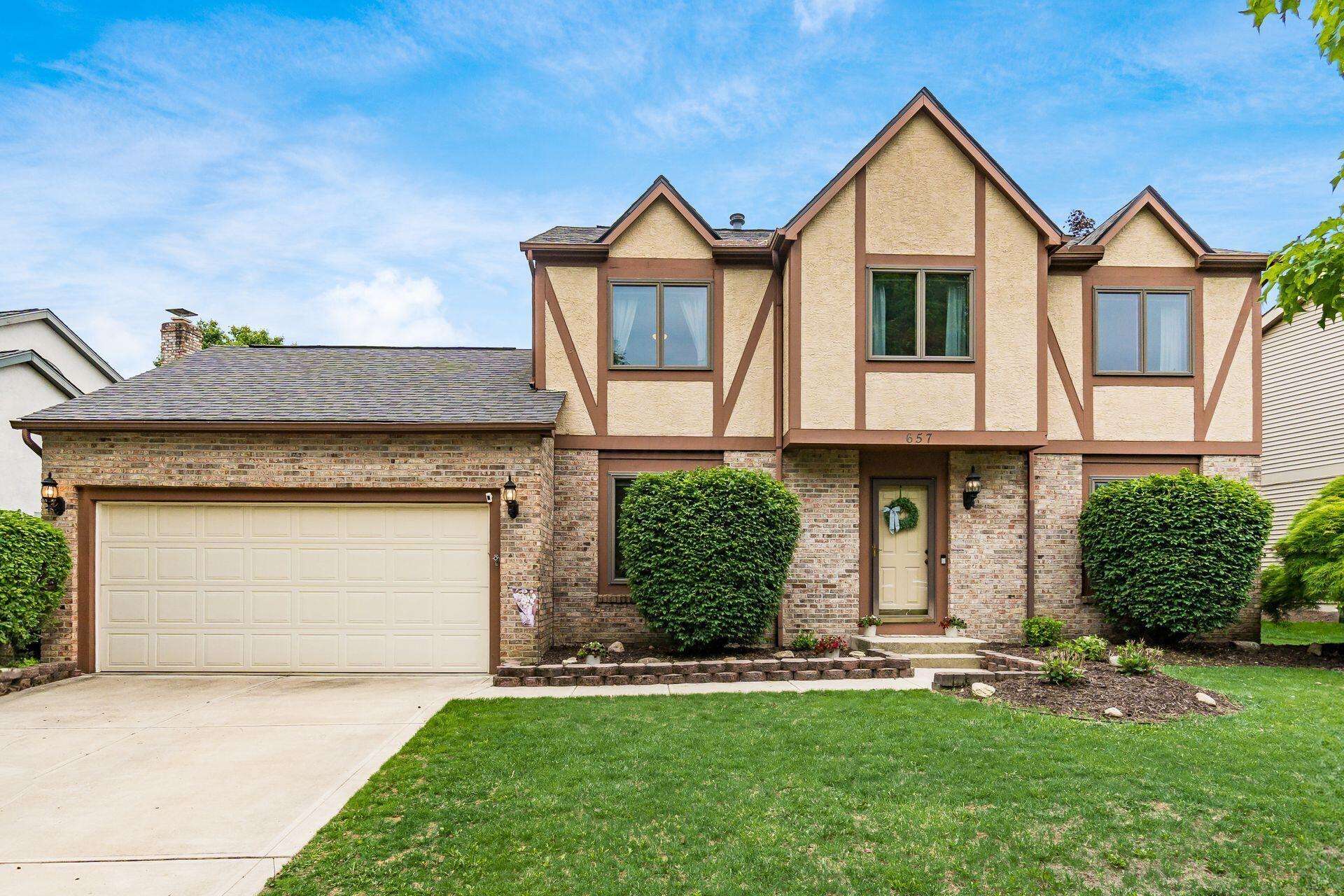 657 Maplerun Lane Property Photo