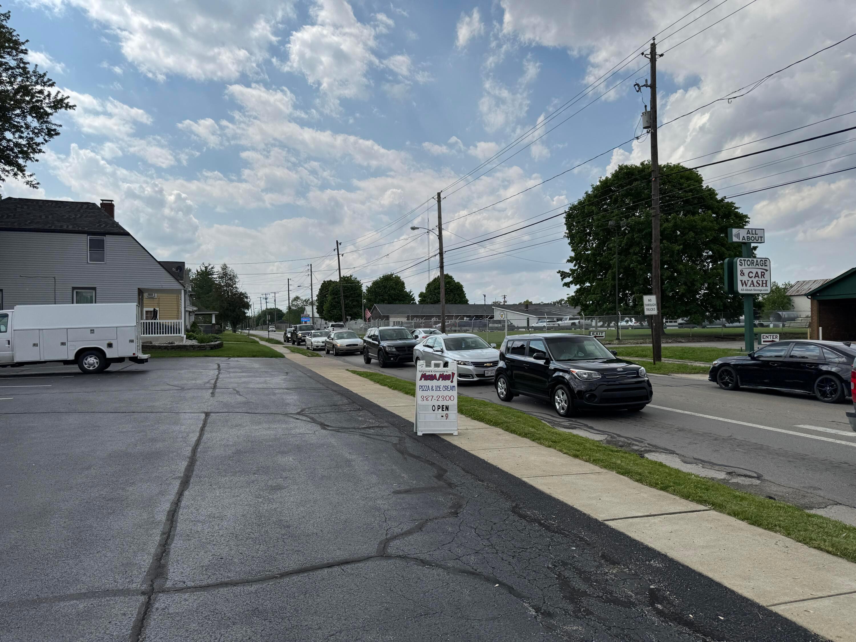 411 E Fairground Street Property Photo 6