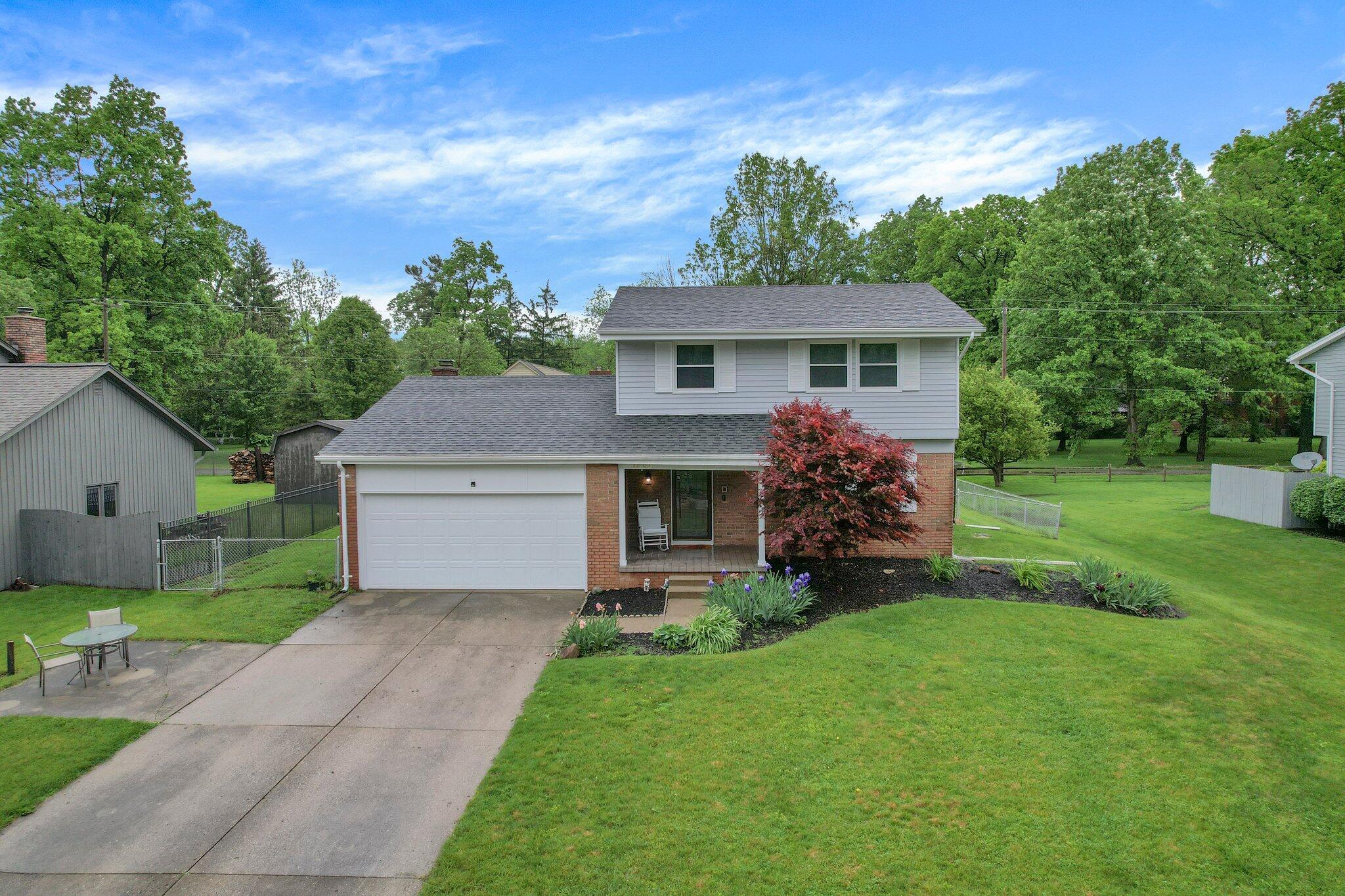 1200 Chanteloup Drive Property Photo 1