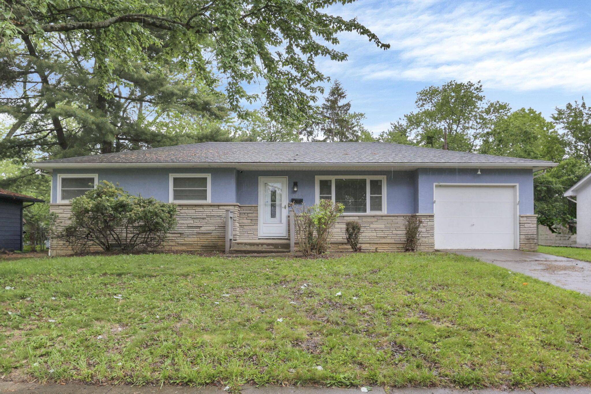 1923 Riverdale Road Property Photo 1
