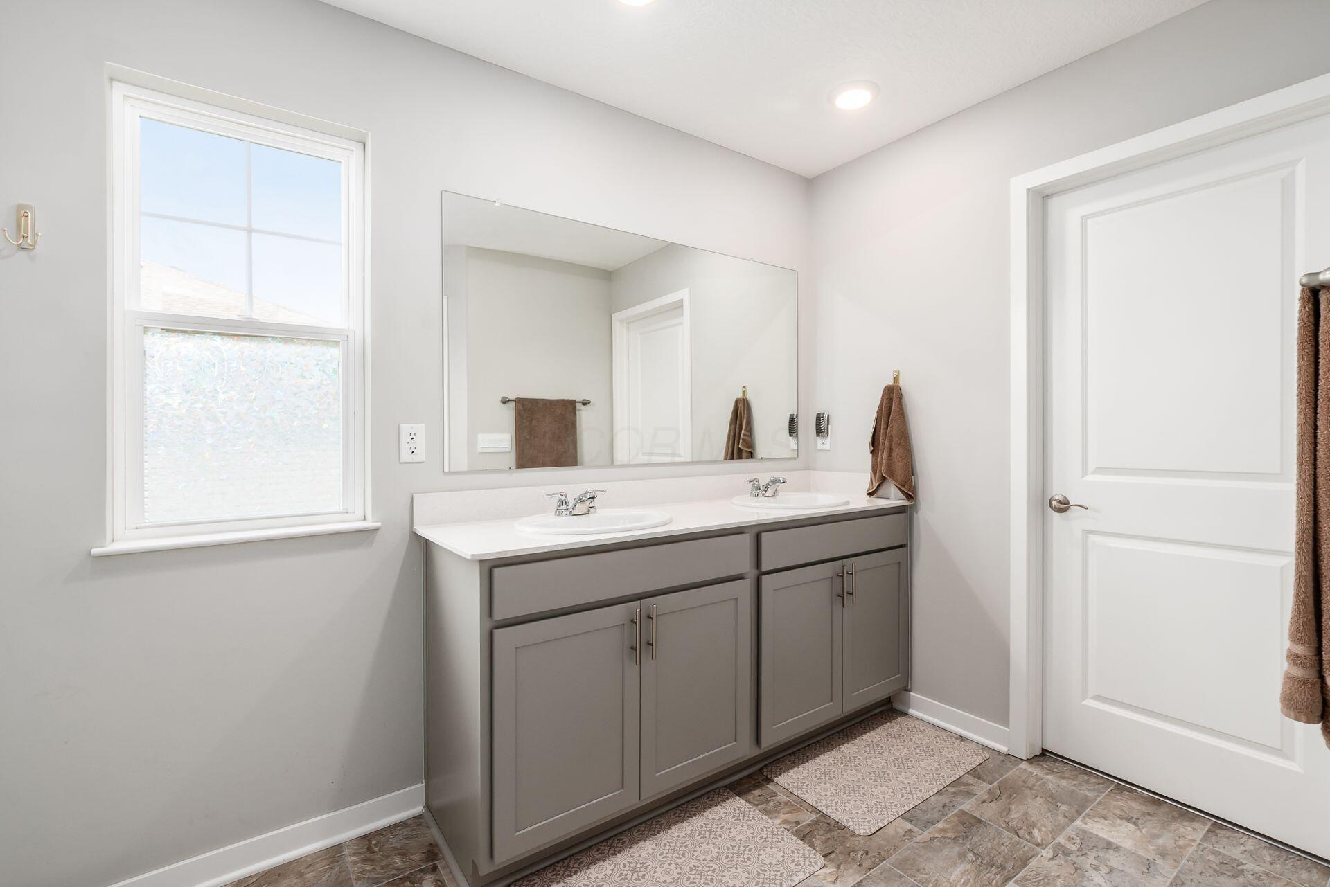 5816 Wynnewood Drive Property Photo 35