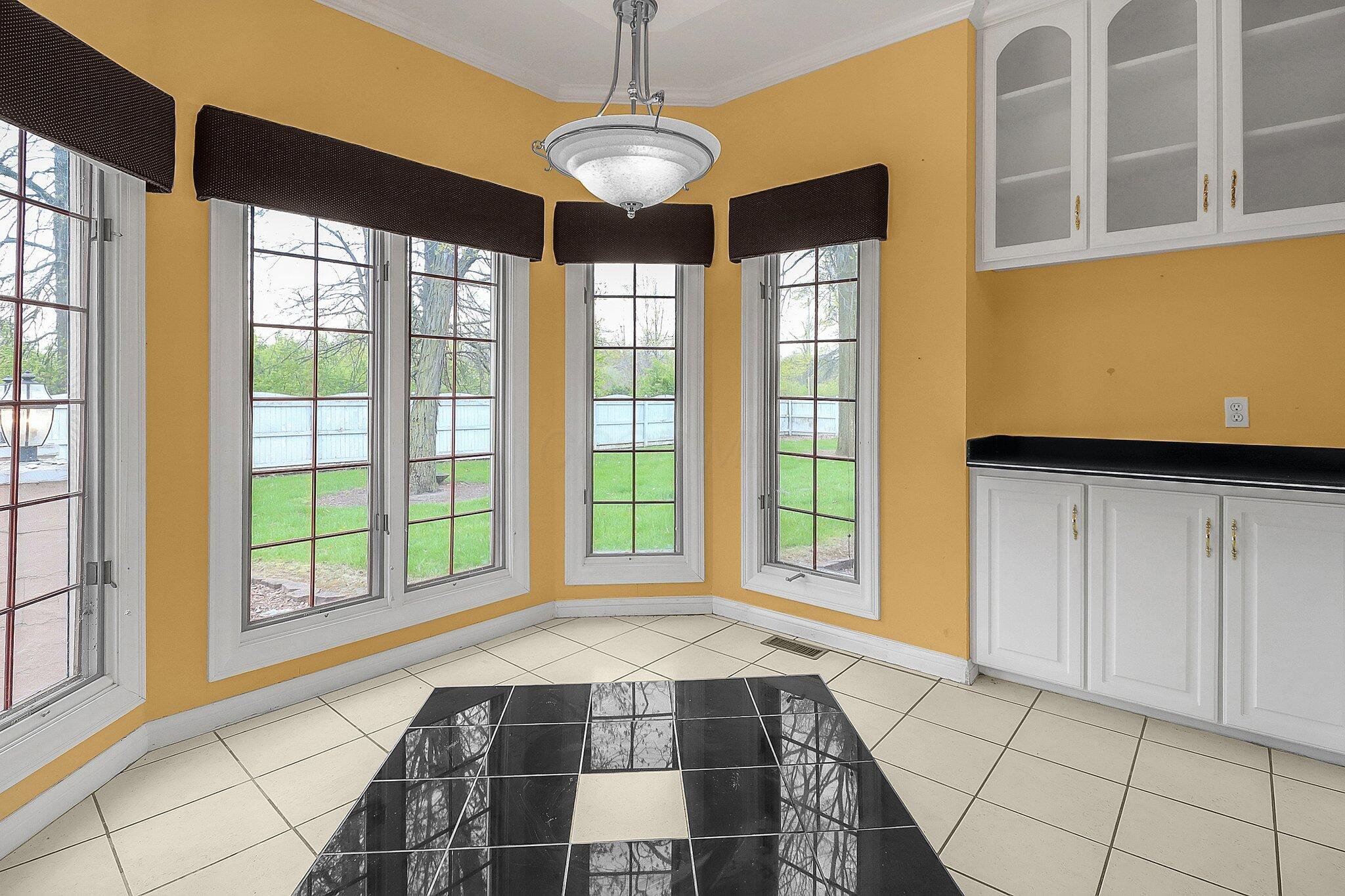 736 Eton Street Property Photo 15