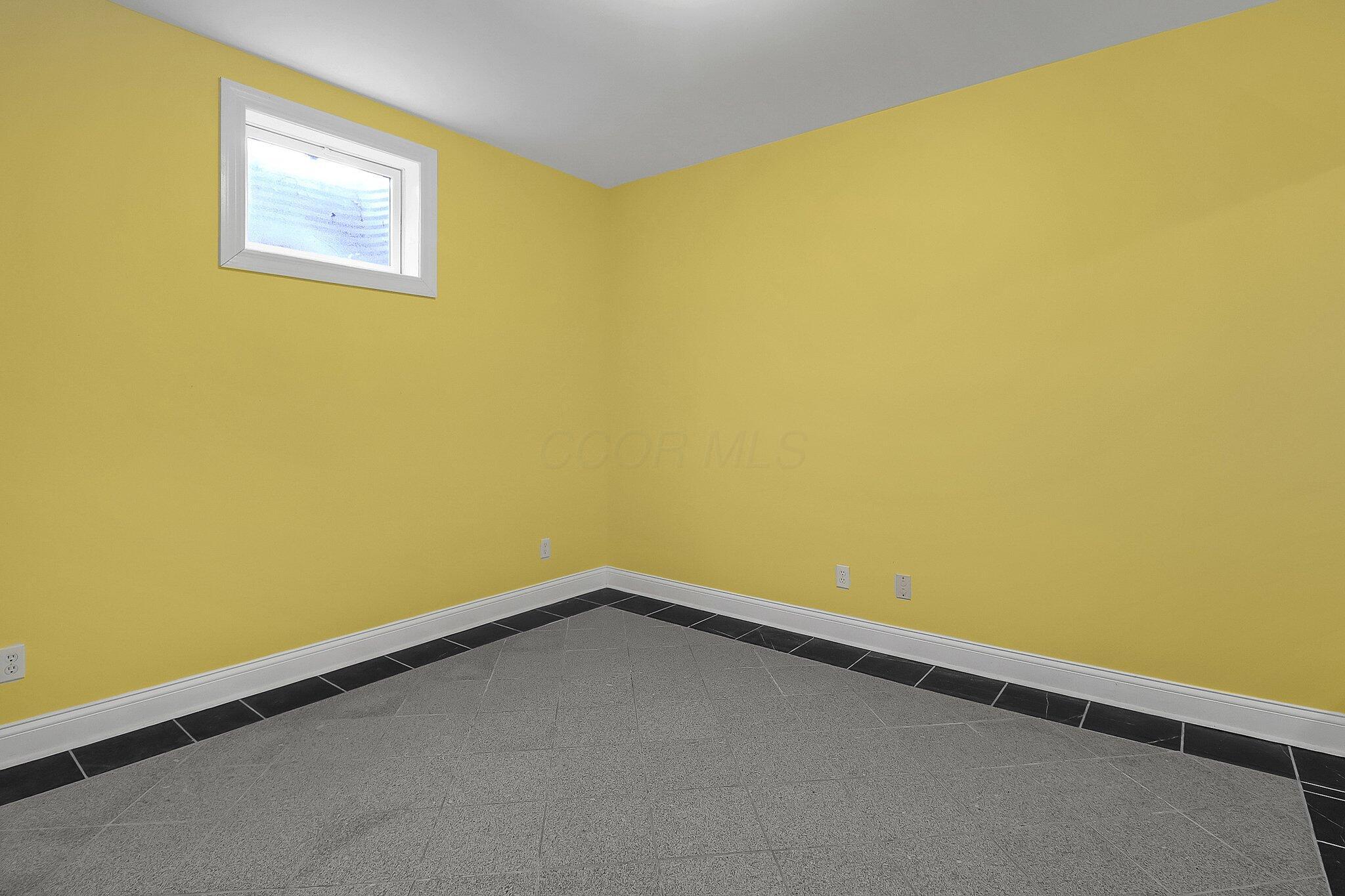 736 Eton Street Property Photo 38