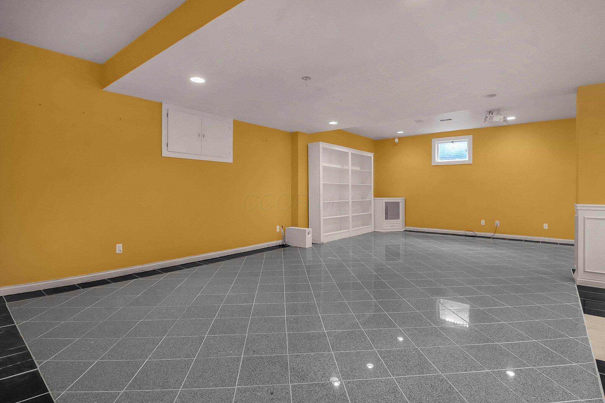 736 Eton Street Property Photo 41