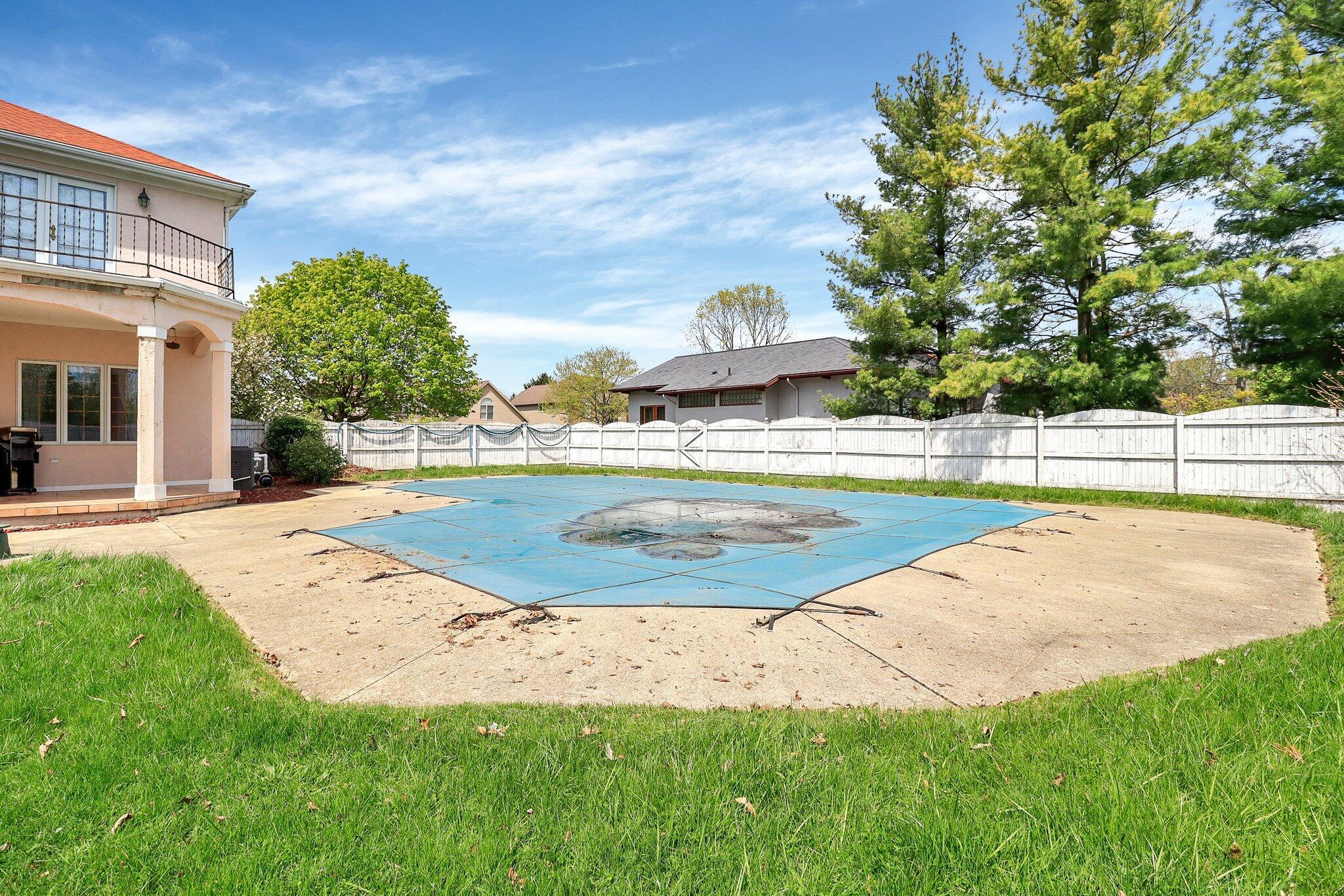 736 Eton Street Property Photo 42