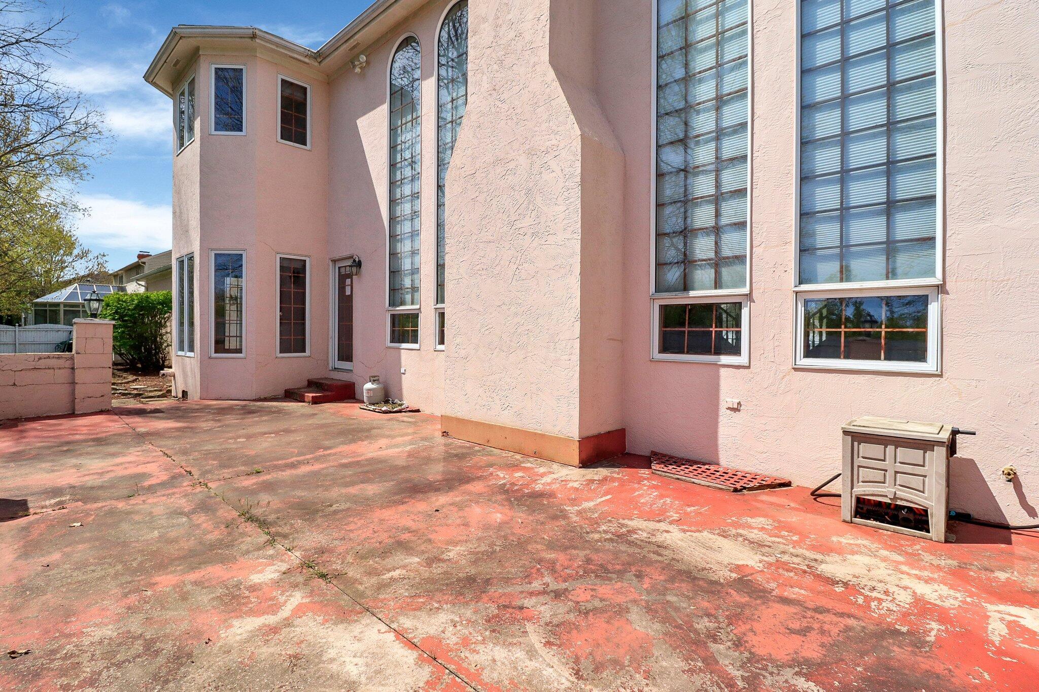 736 Eton Street Property Photo 47